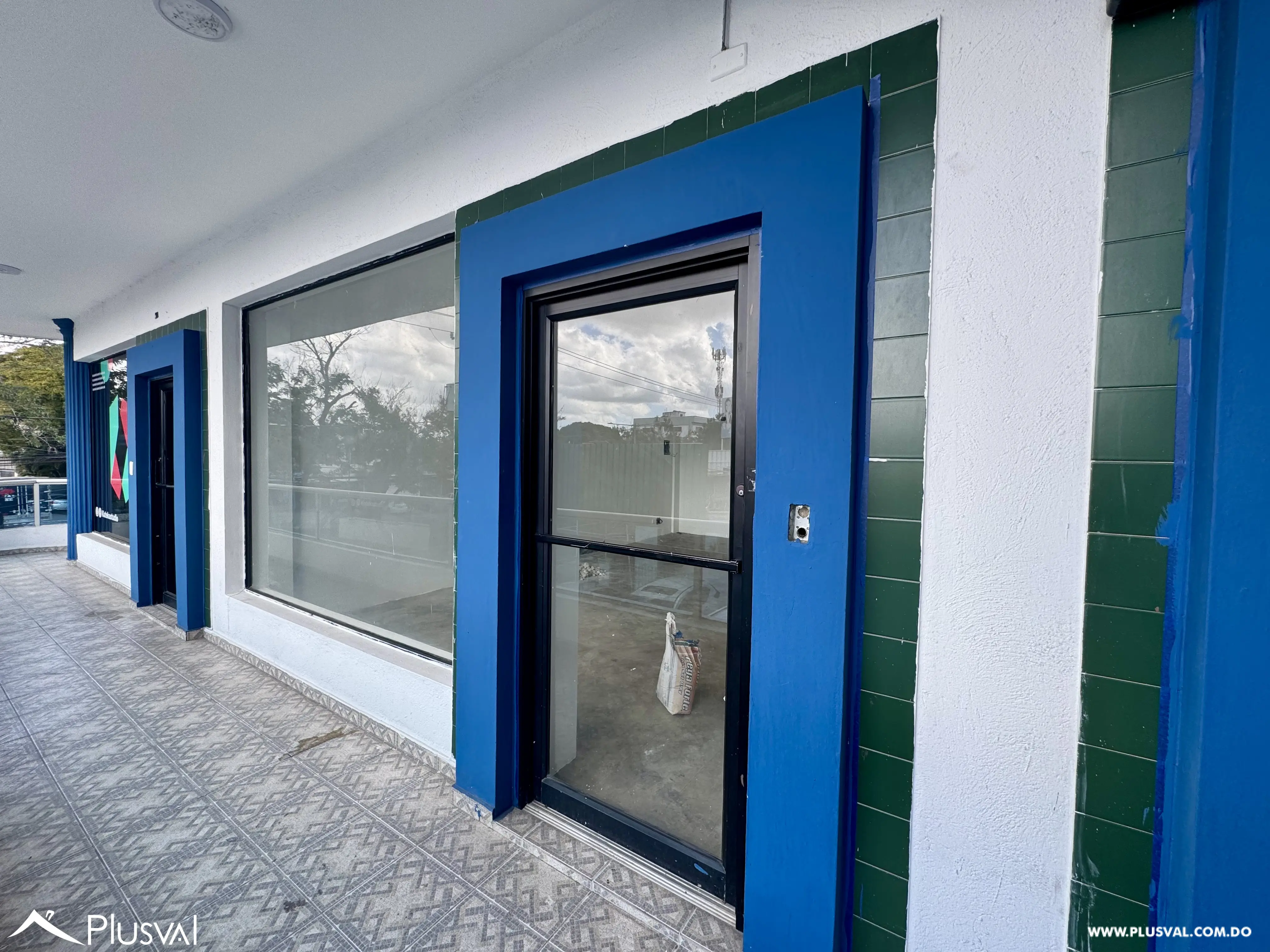 Alquilo Excelente Local de 32 mt2 en 2do Nivel en la Av. Nuñez de Caceres 482789