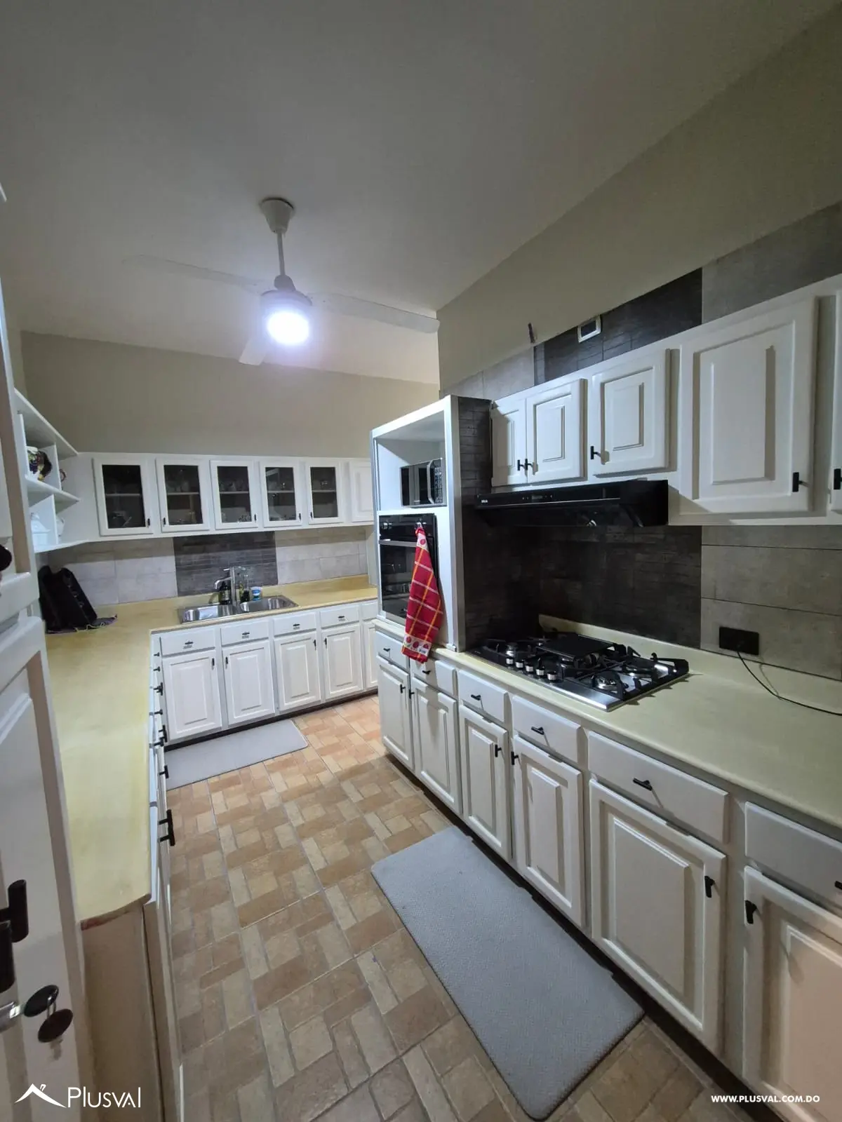 APARTAMENTO CLASICO RENOVADO EN ALQUILER CACICAZGOS 501537