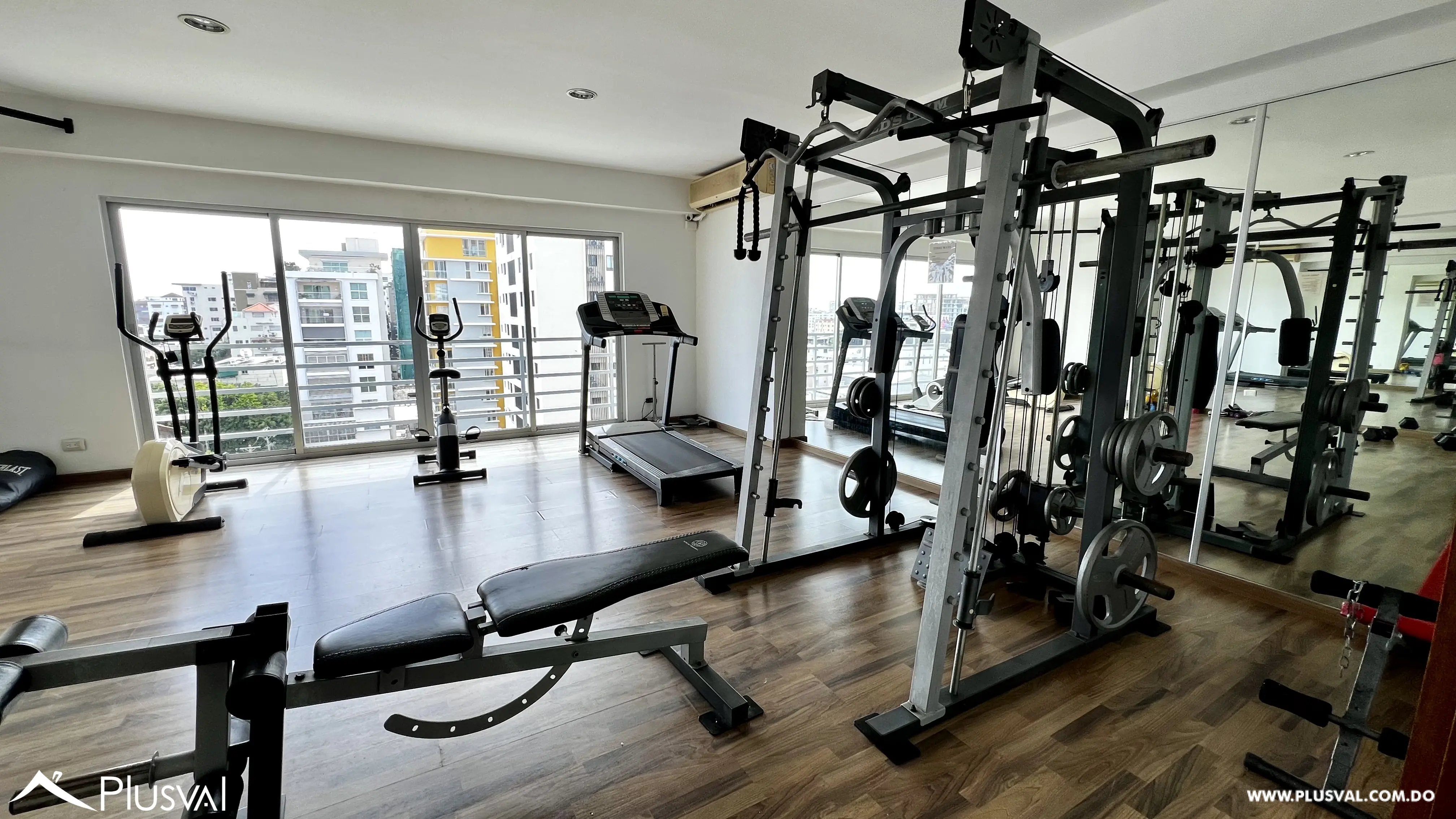 Se vende  Apartamento Amueblado de 2 habitaciones 527200