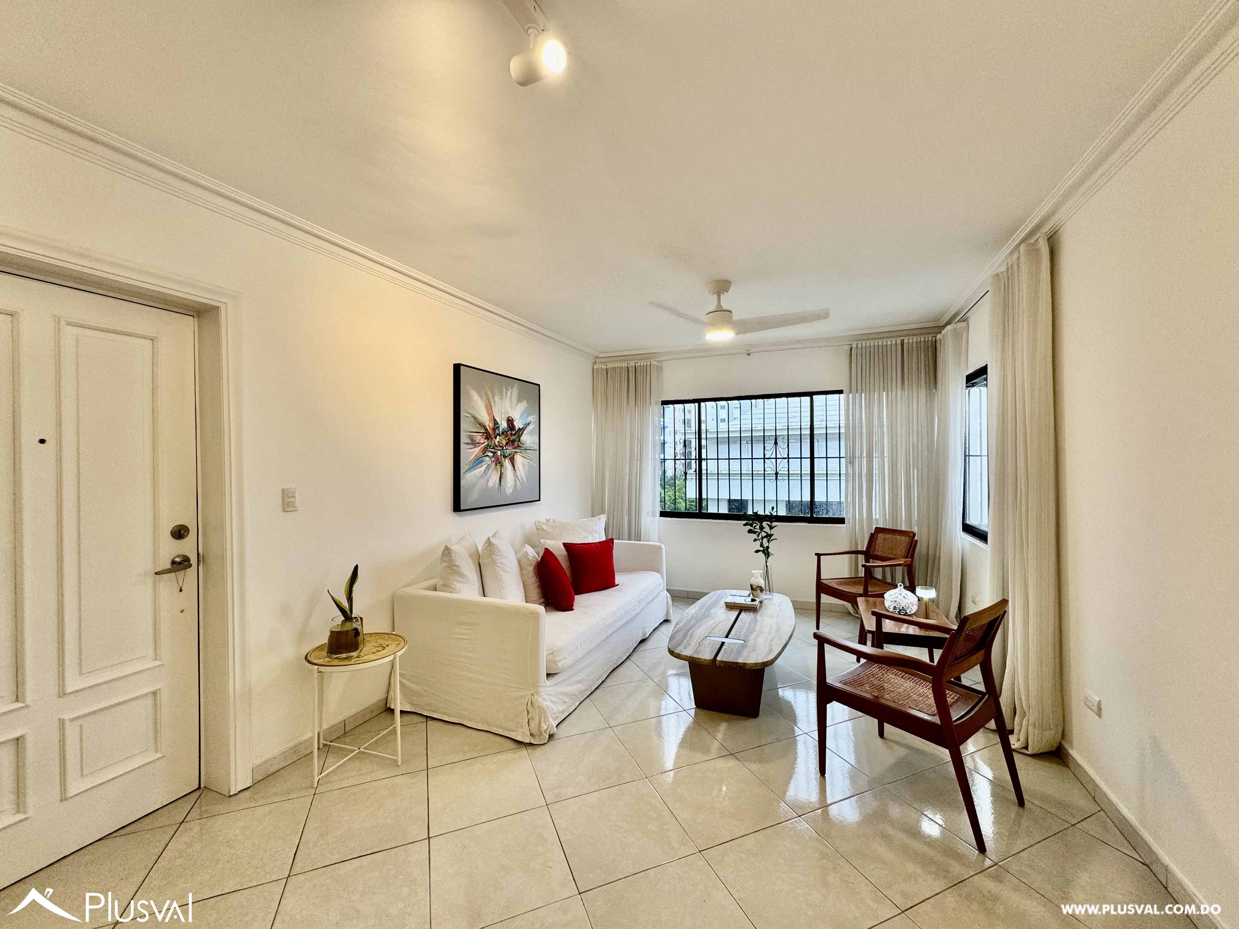 Alquilo Excelente Apto en el Corazon de Naco 482698