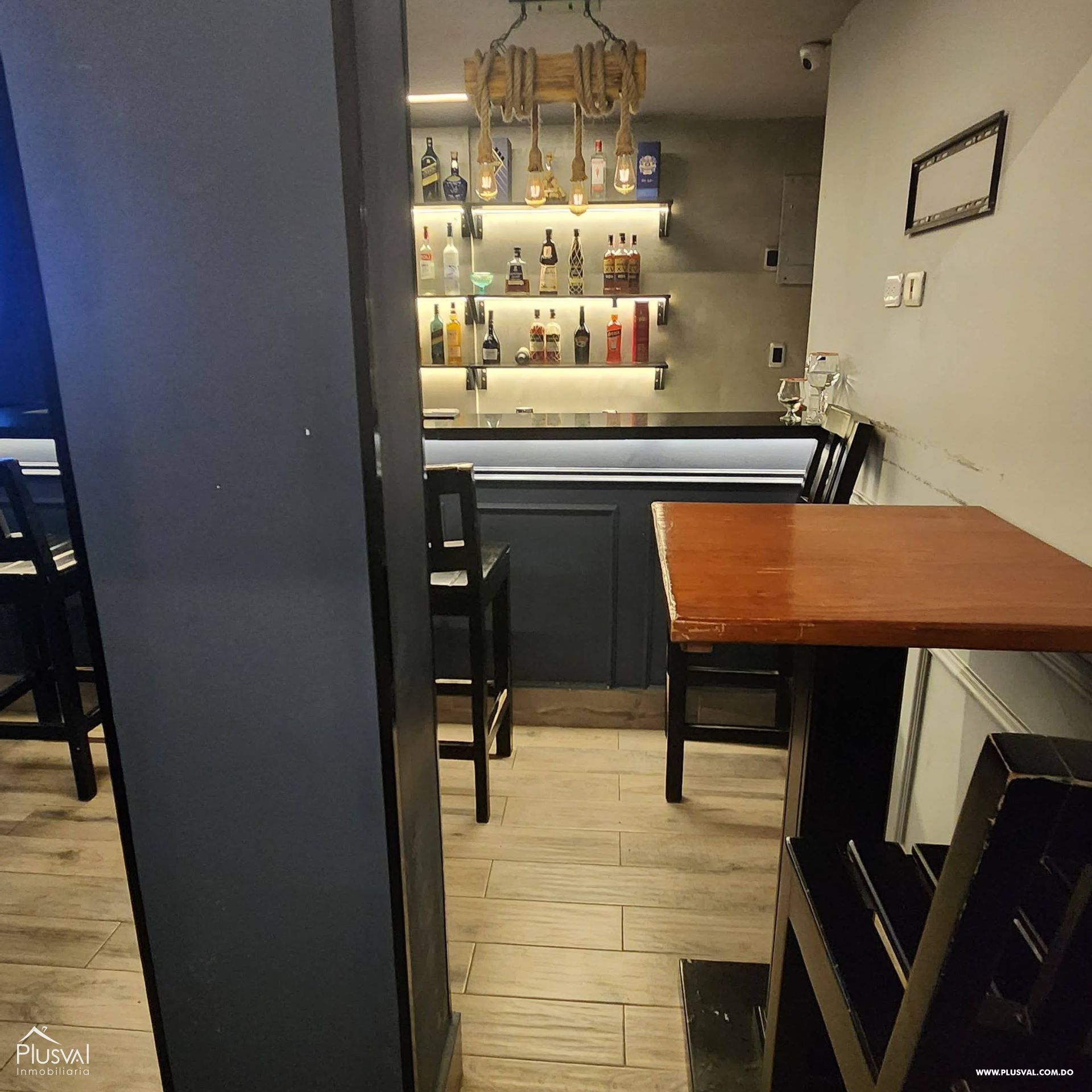 Se Alquila Edificio comercial en Naco 338883