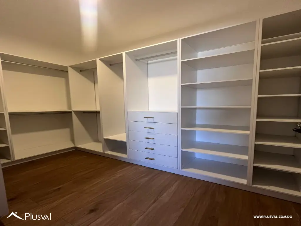Amplio apartamento en venta en La esterilla 533933