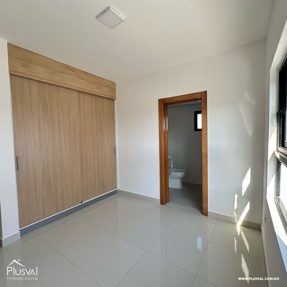 Amplio y moderno apartamento en venta. 427307