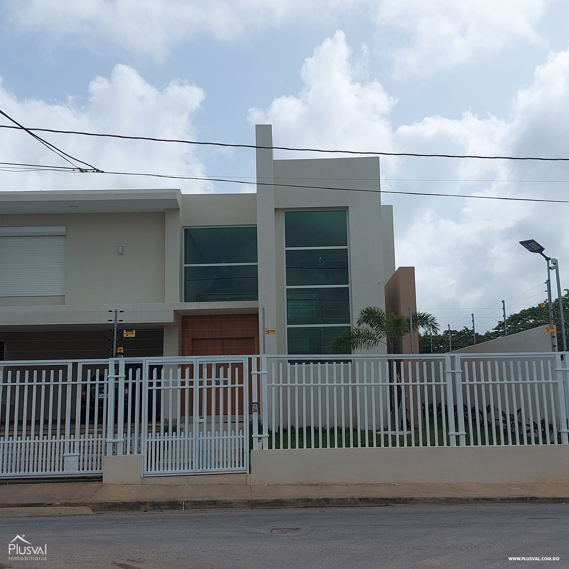 Casa en Venta en Higuey 282015