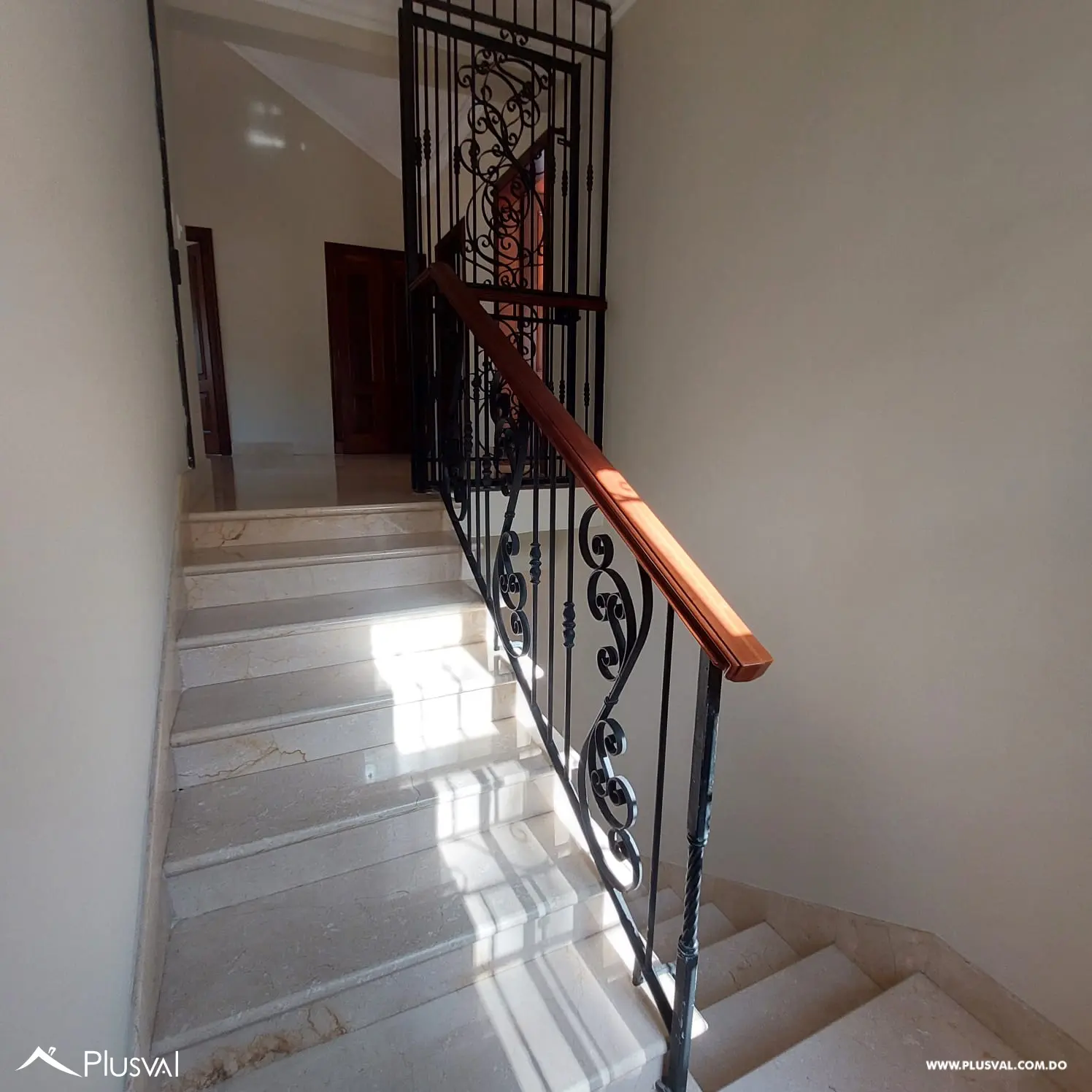 Hermosa casa en Arroyo Hondo ideal para una vida tranquila y familiar 478323