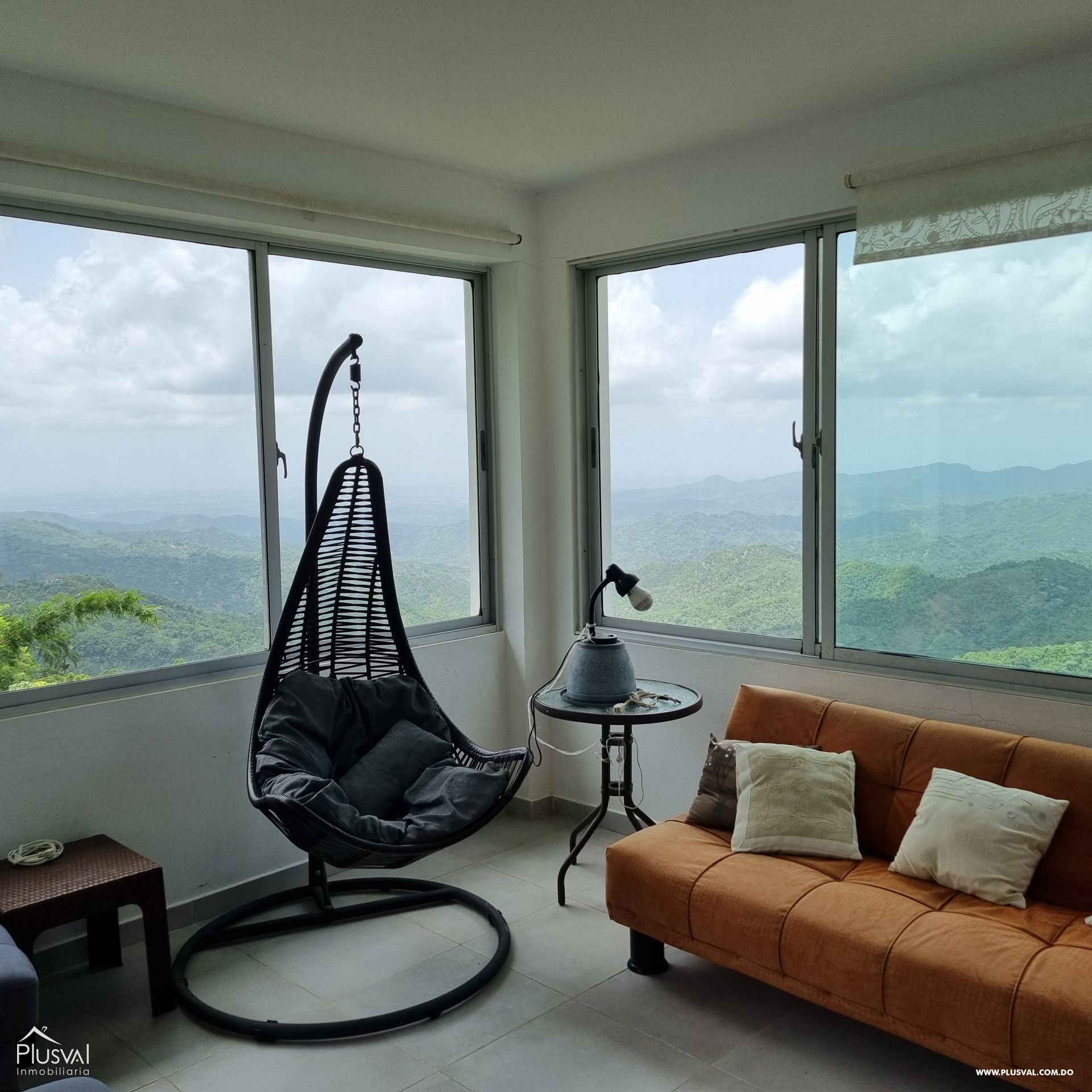 Villa de Tres Niveles en La Colonia, San Cristobal 365612