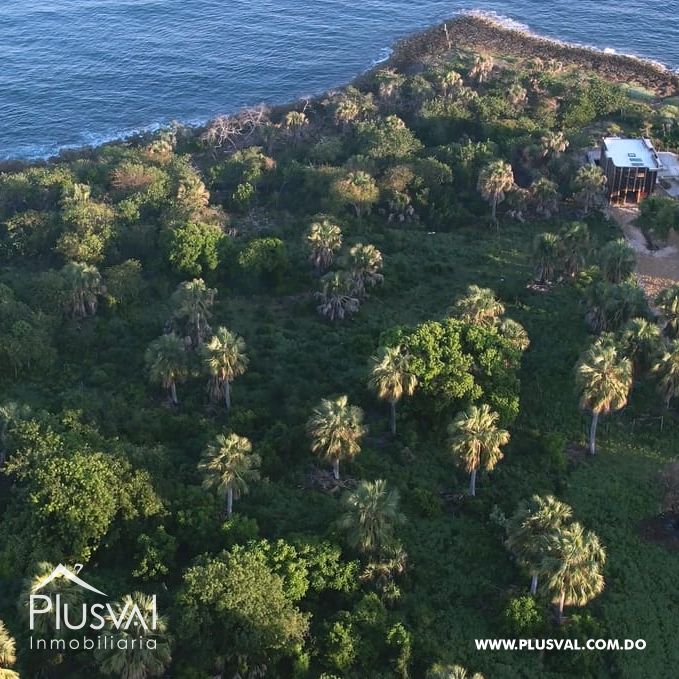 Impresiónante solar con frente de playa en Puerto Plata 323731