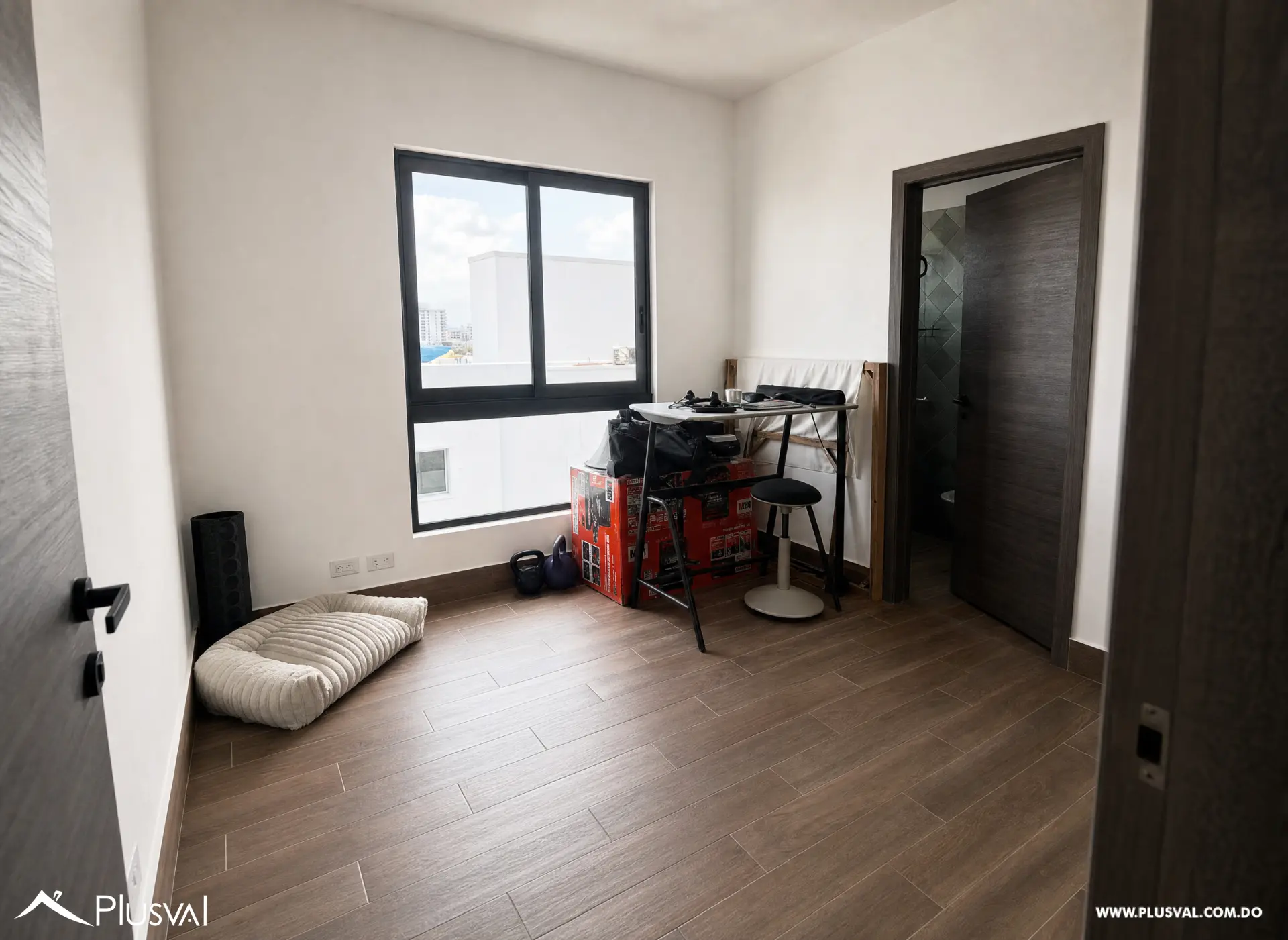 Naco | Piso Alto con Vistas | 2 Hab + 2.5 Baños 513209