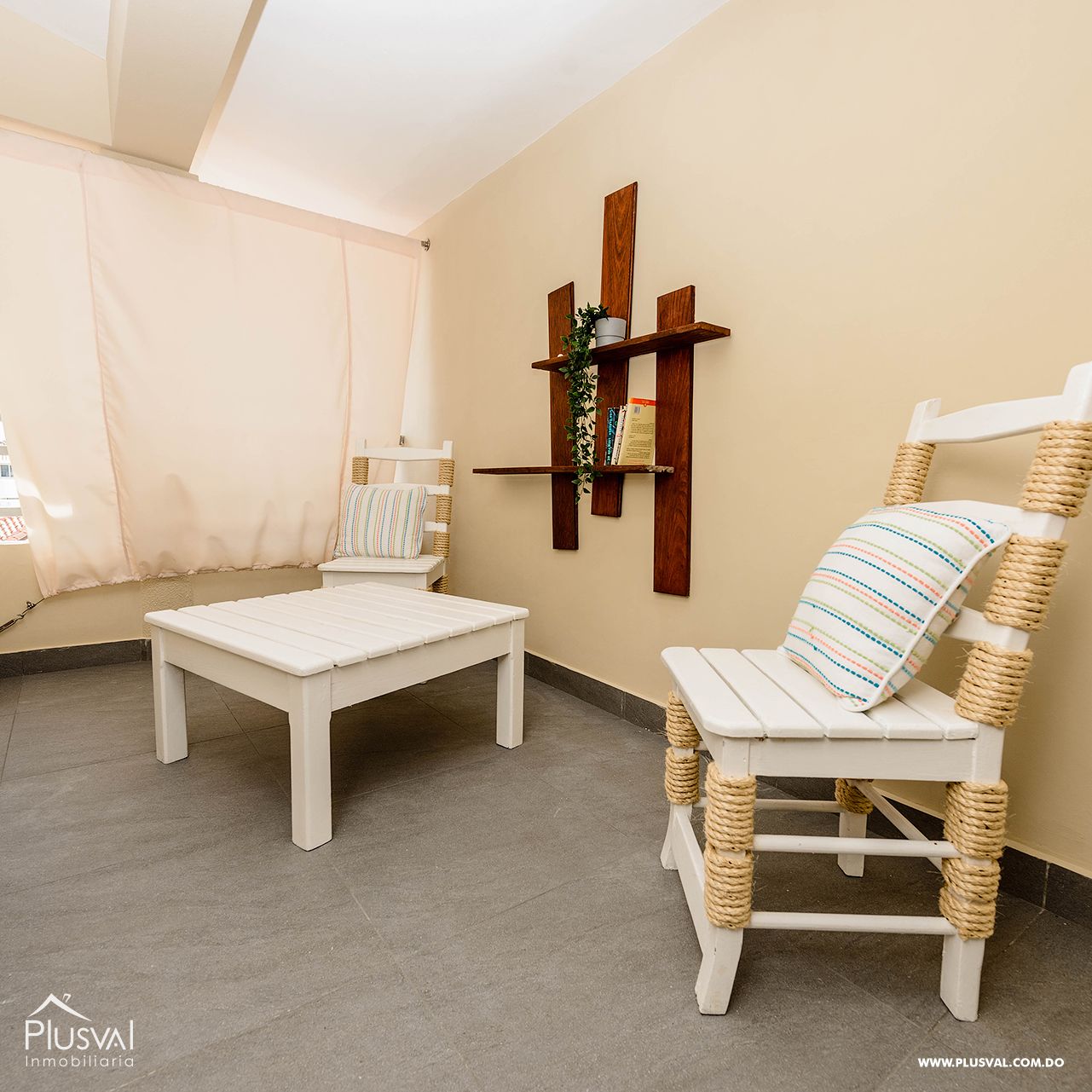 Penthouse de 3 pisos cerca de la playa en Los Corales, Punta Cana 436900