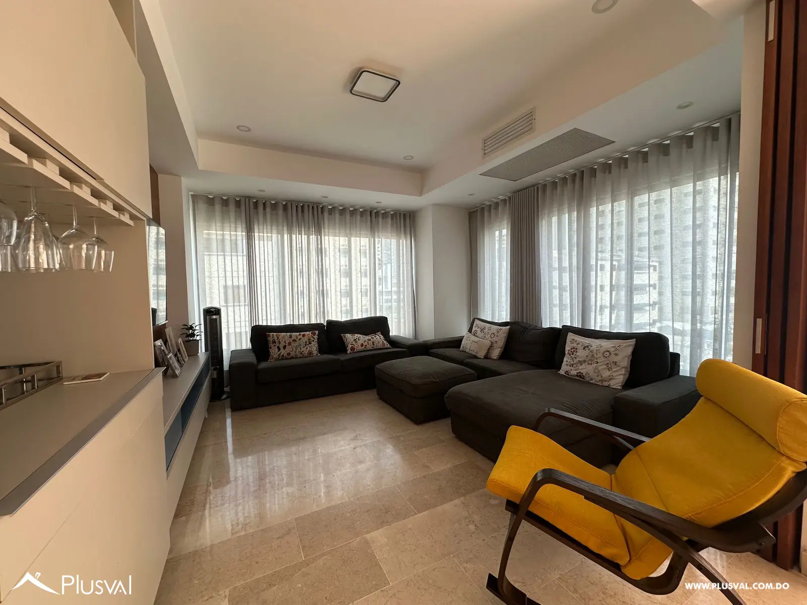 Apartamento en venta en zona exclusiva, Naco. 471868