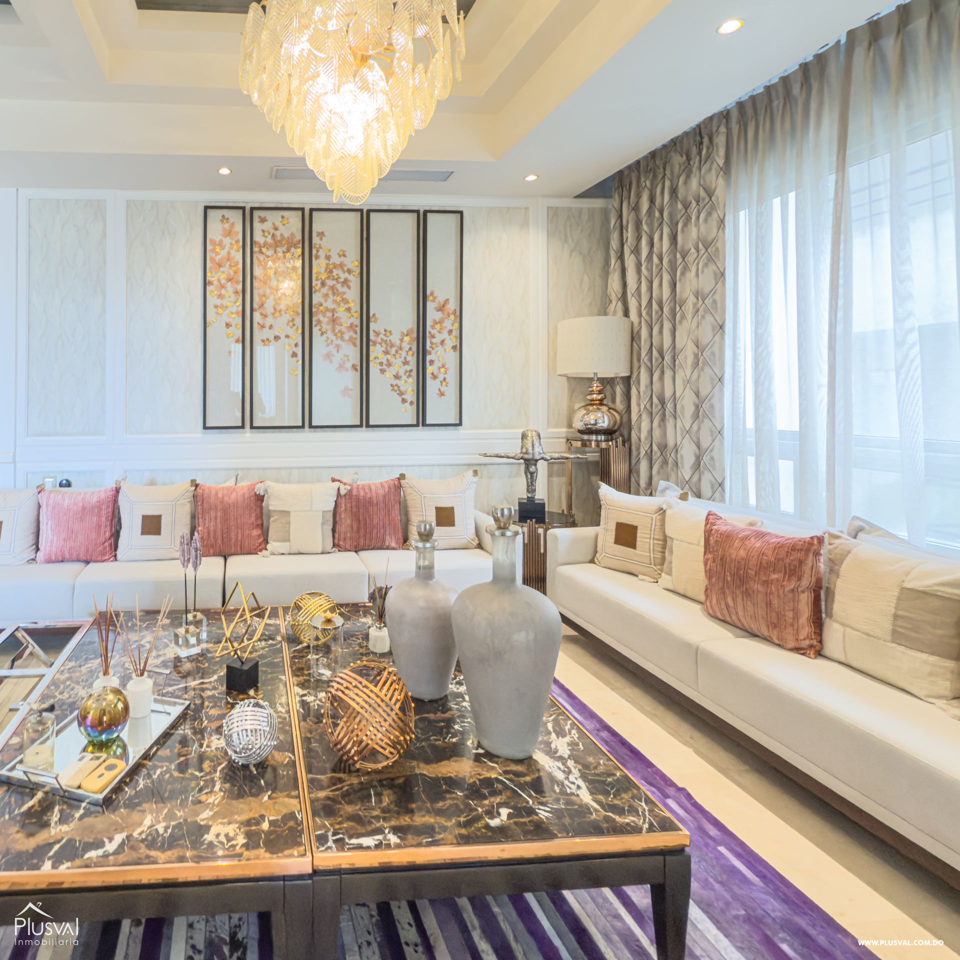 Apartamento Amueblado de Lujo con Terraza y 3 Hab. en Piantini 447265