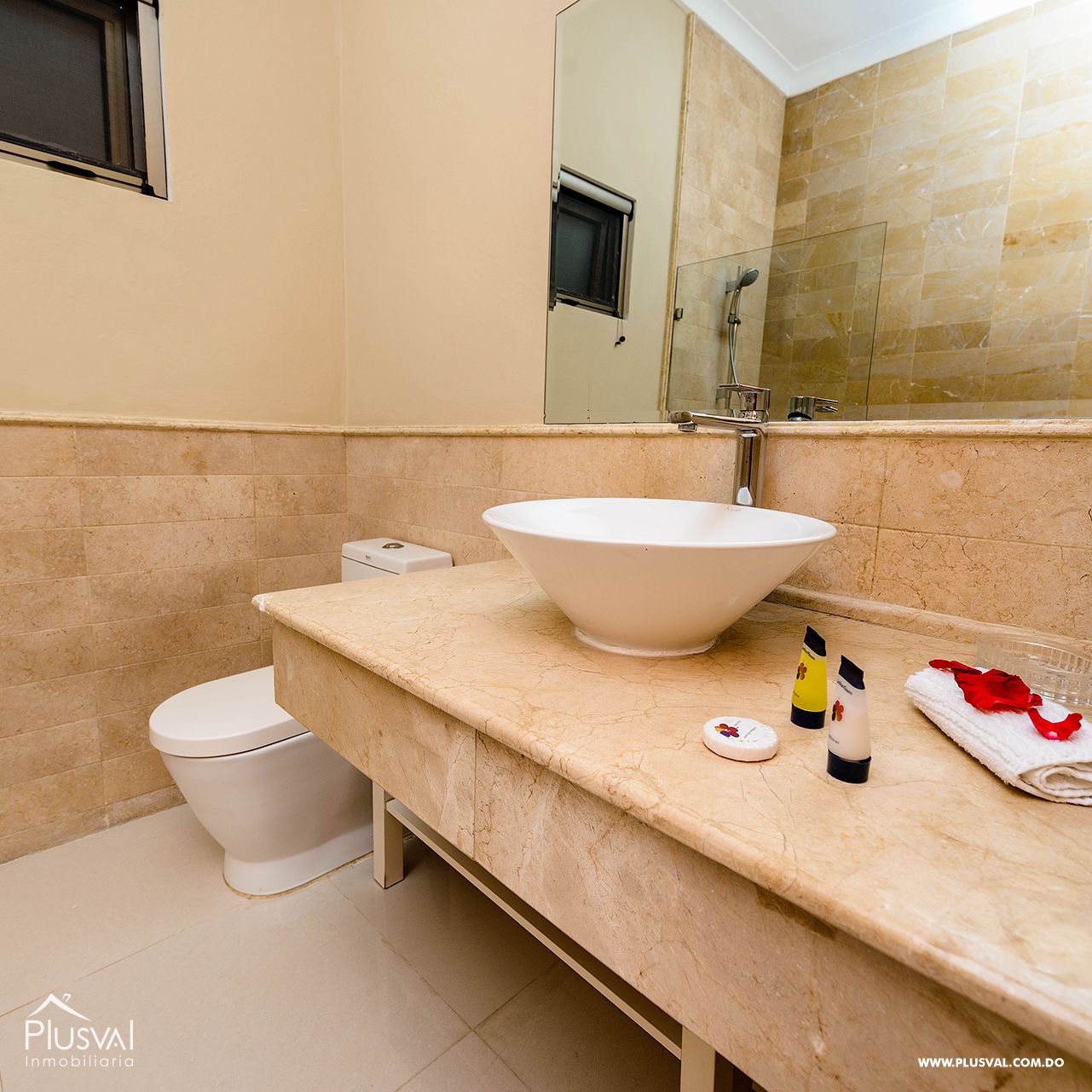 Penthouse de 3 pisos cerca de la playa en Los Corales, Punta Cana 436906