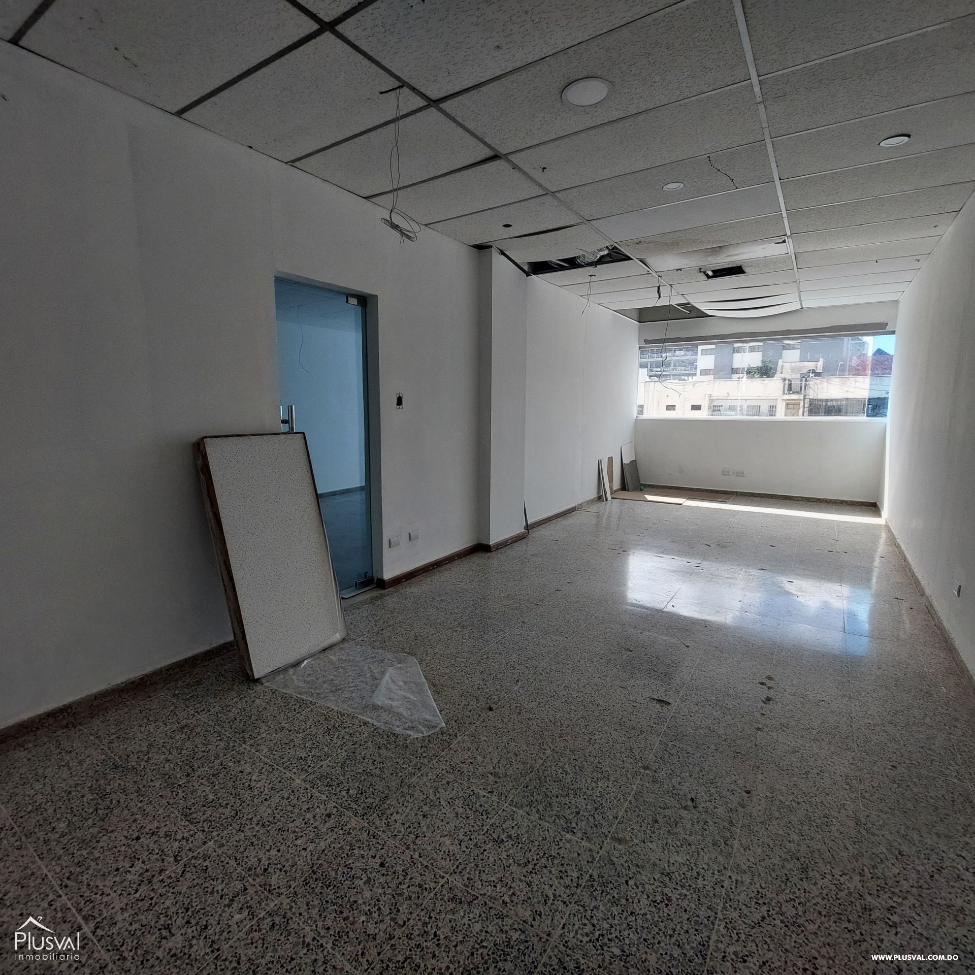 Local comercial en alquiler, Serralles 338965