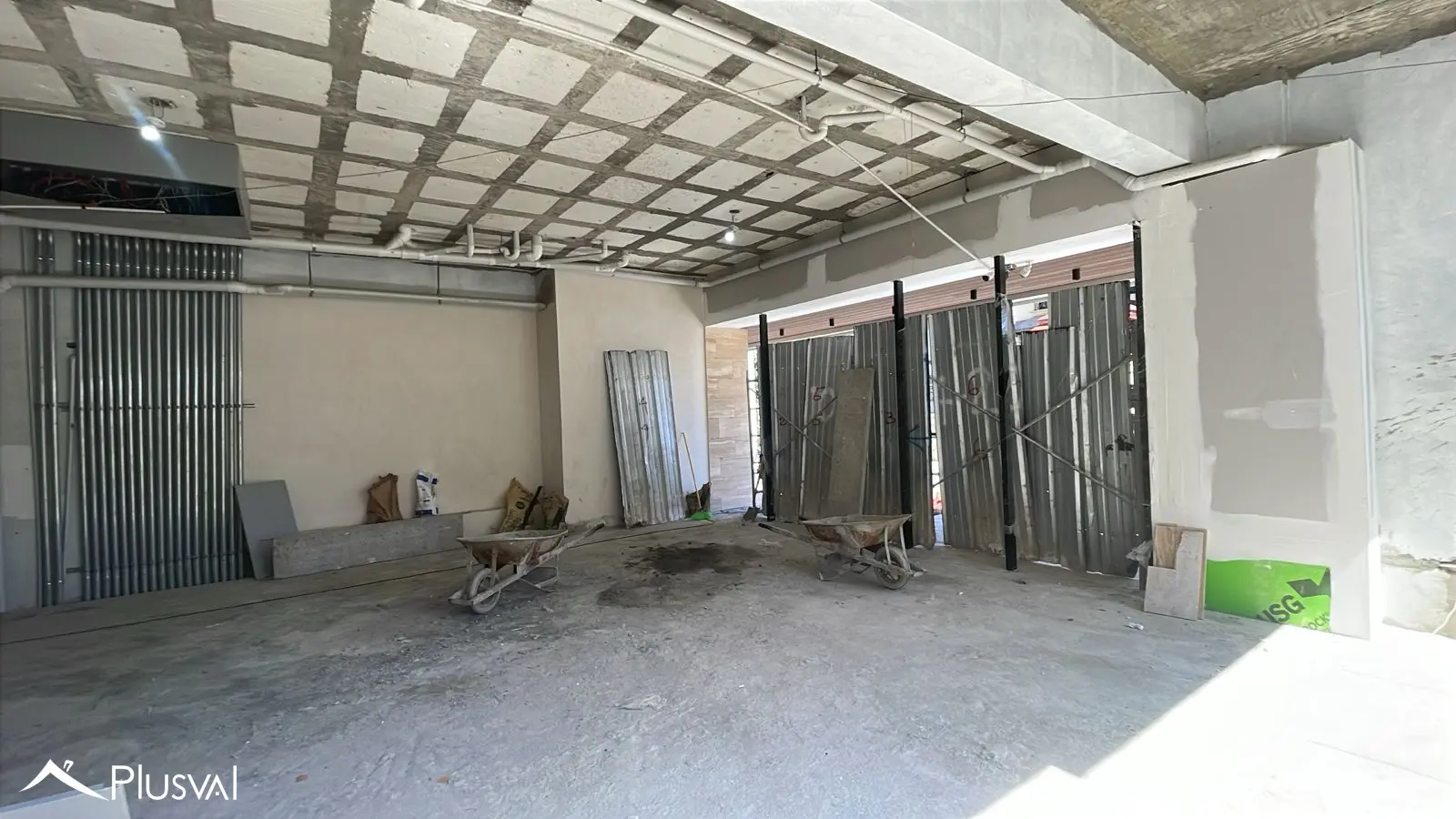 Se alquila Local Comercial en Bella Vista 487715