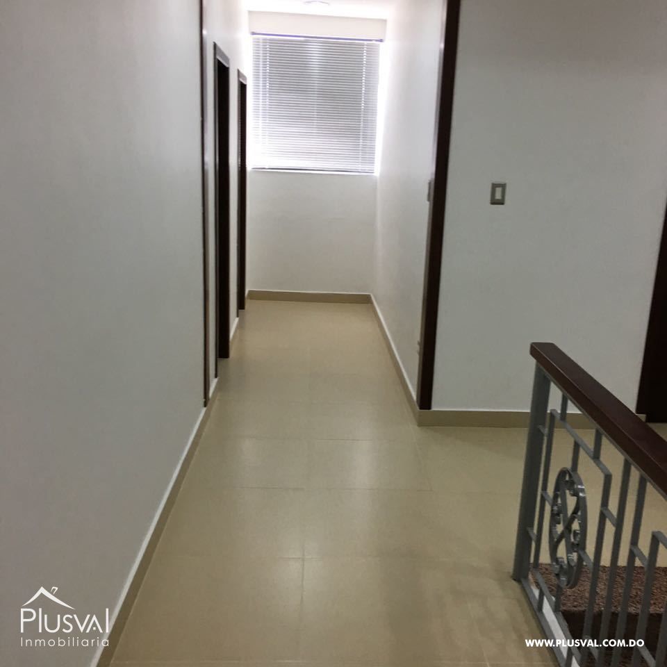 Edificio de 2 niveles en Gazcue 269889