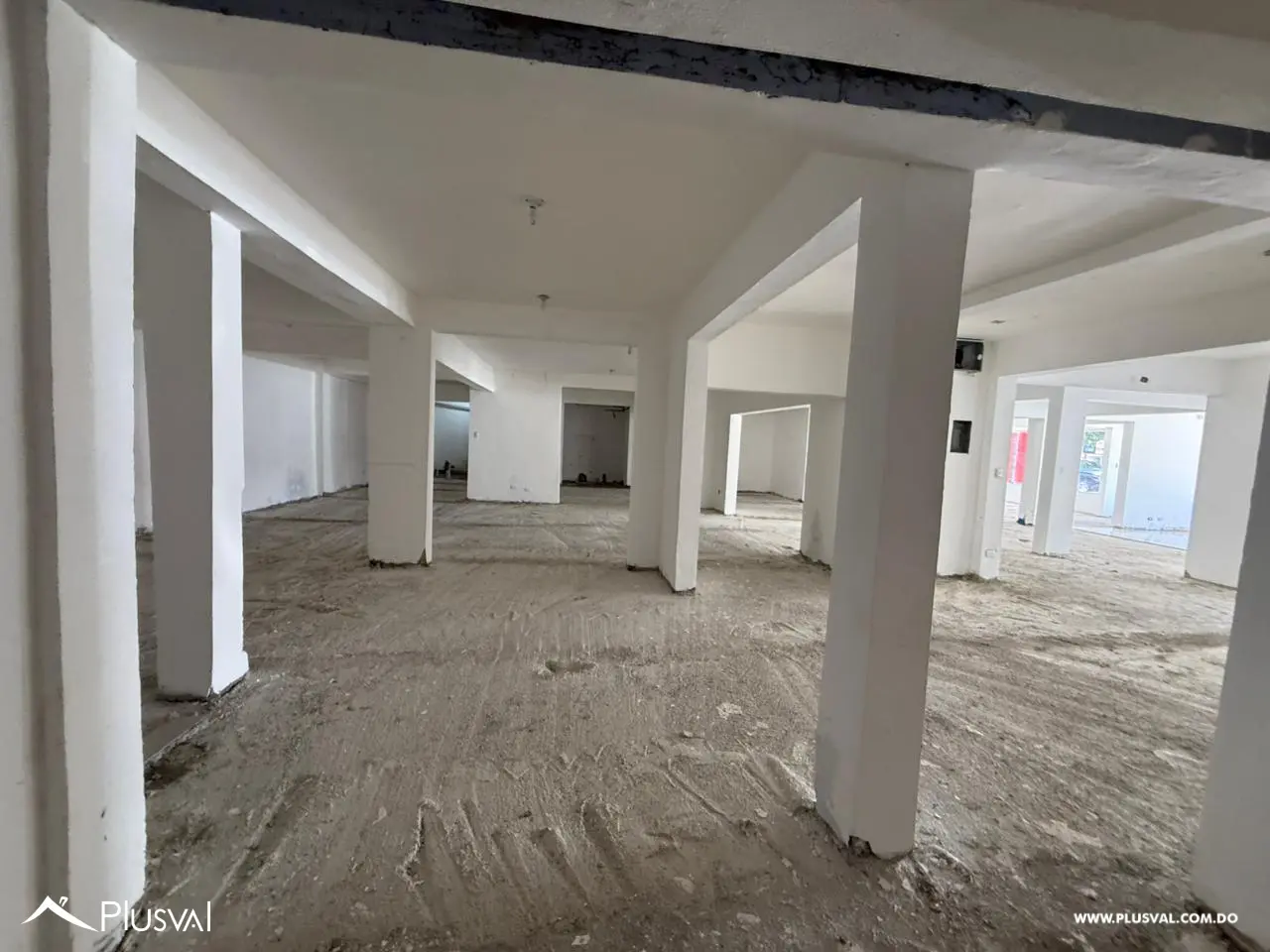 Alquiler Local comercial en Los Prados 498851