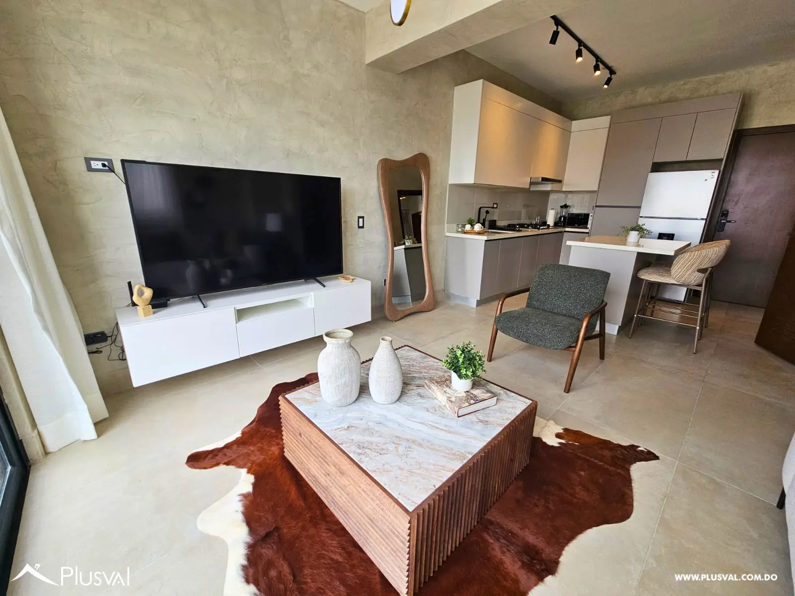 Apartamento amueblado en alquiler en Evaristo Morales 519907