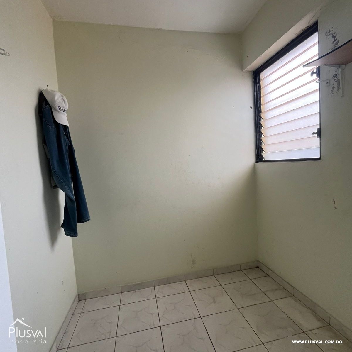 Apartamento en Venta en 4to piso en Zona Universitaria con pocos apartamentos 408219