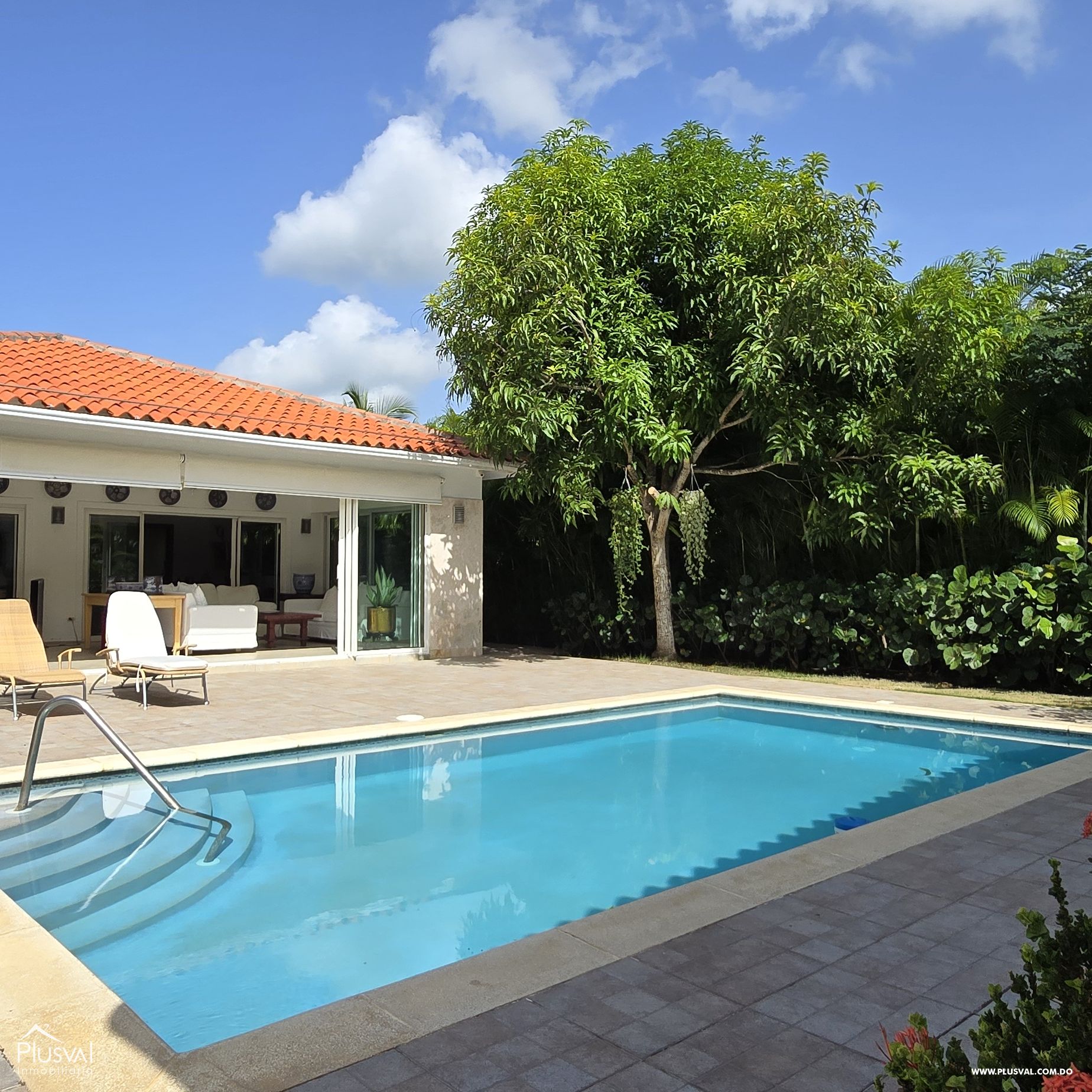 Villa Amueblada de un Sólo Nivel, Metro Country Club, Juan Dolio 374191
