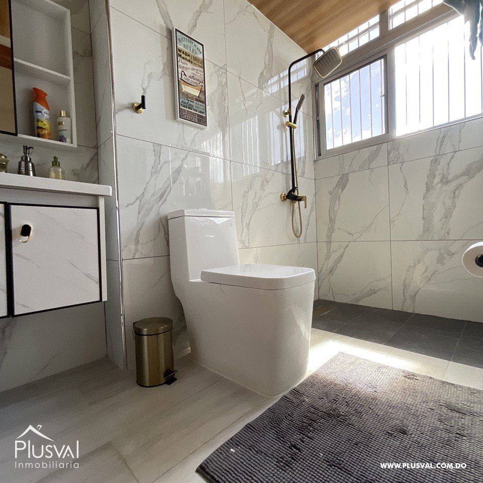 Apartamento pent-house con vista al mar 395079