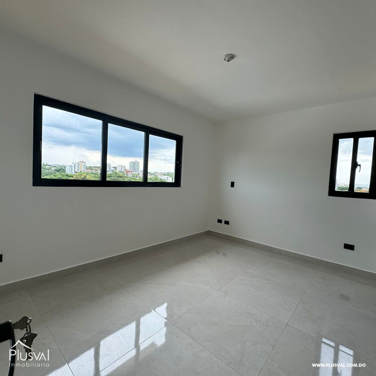 Apartamento Moderno en venta en zona de crecimiento de Santiago. 505356