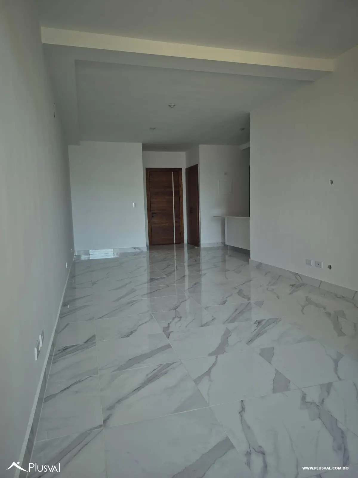 AMPLIO APARTAMENTO DE 1 HAB CON LINEA BLANCA EN GAZCUE 516757