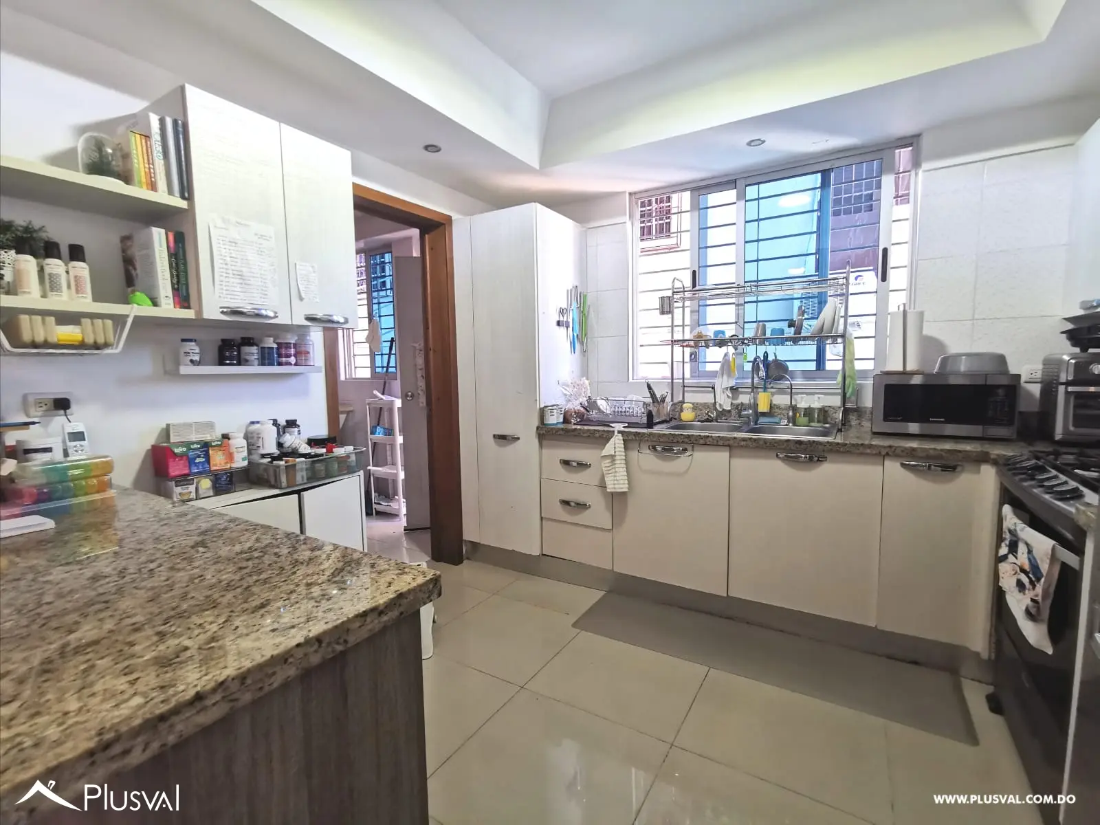 Se vende amplio apartamento con balcon tipo terraza 483773