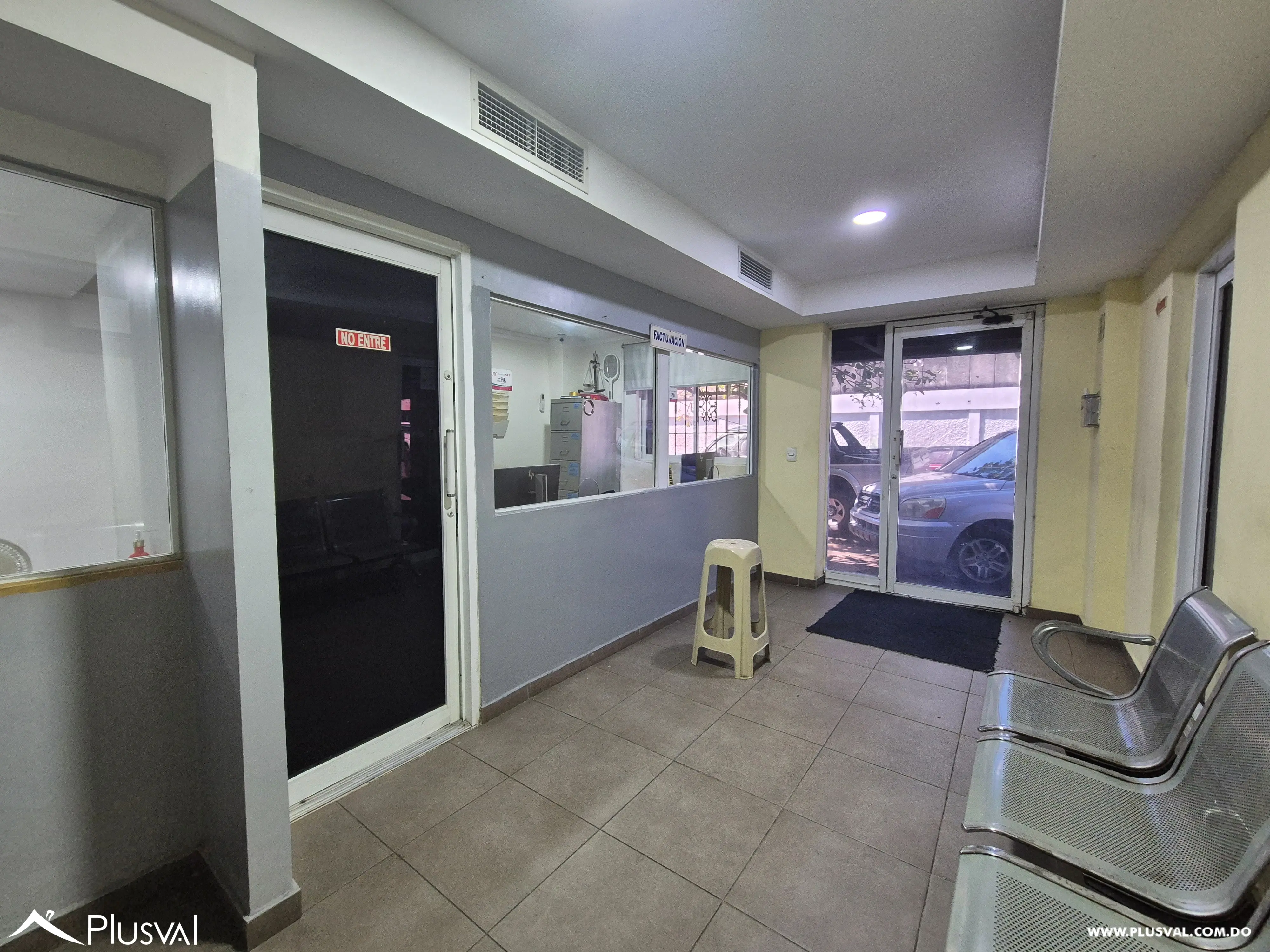 Edificio comercial en venta en Villa Juana 484122