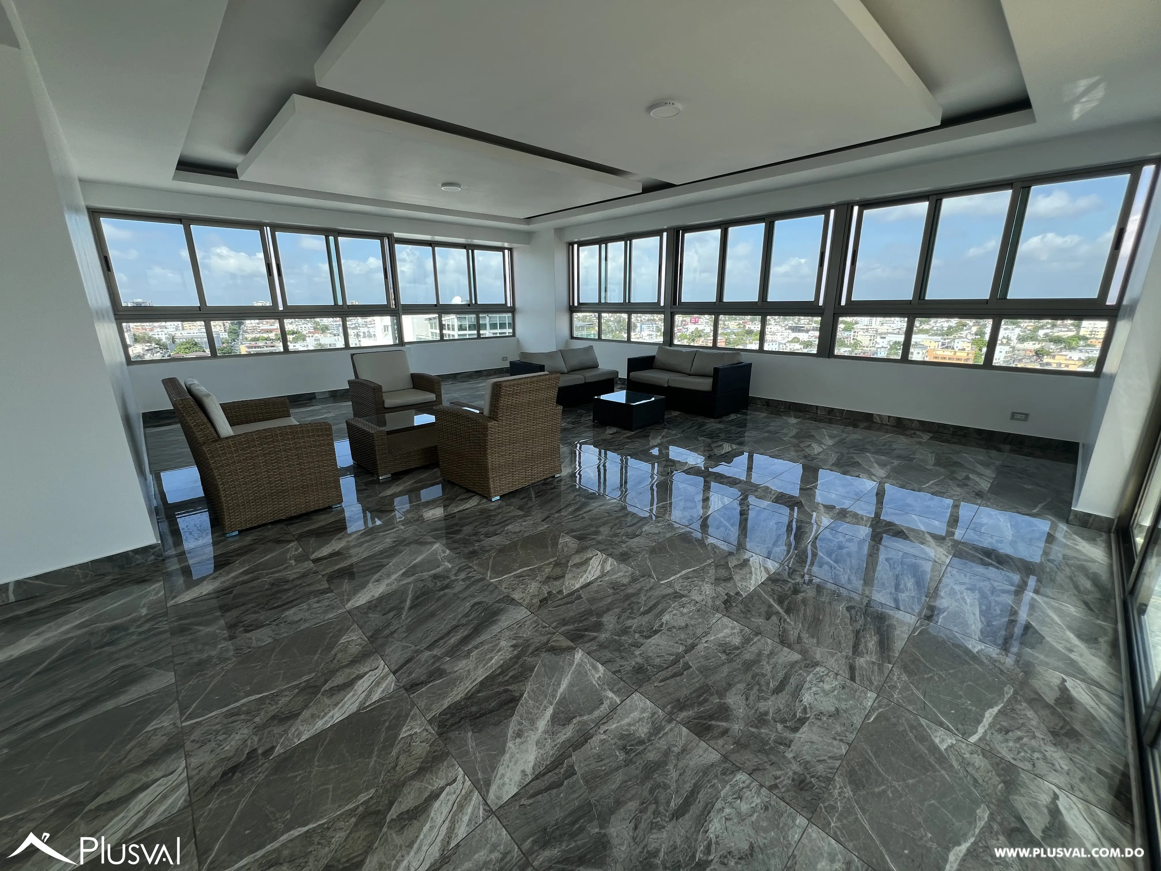 Moderno apartamento en alquiler en Evaristo Morales. 468144