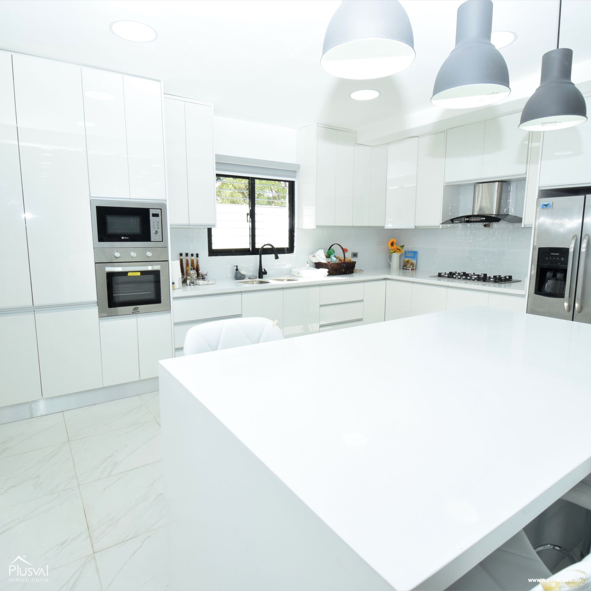 Moderna casa en venta 271759