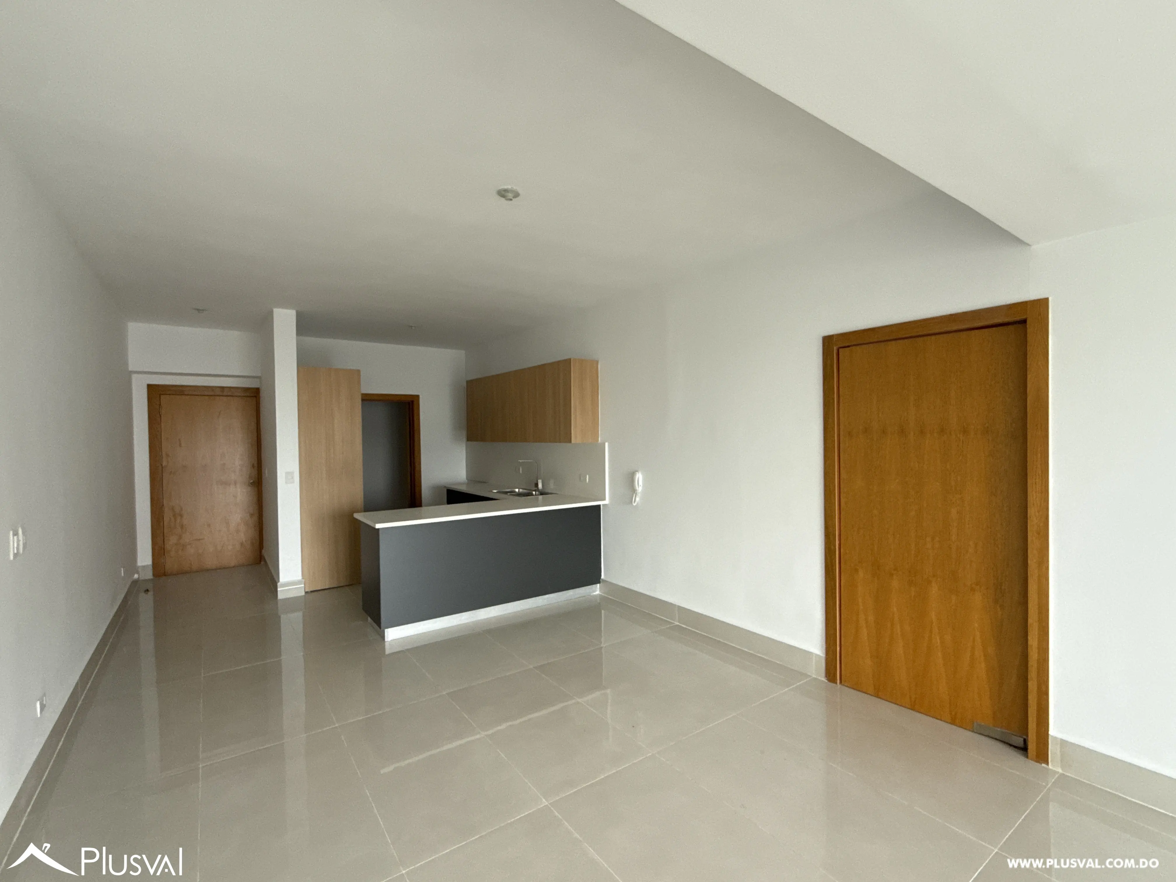 Apartamento Nuevo en Torre Moderna en La Esperilla, Piso Alto con Gran Balcón y Vistas al Mar 493510