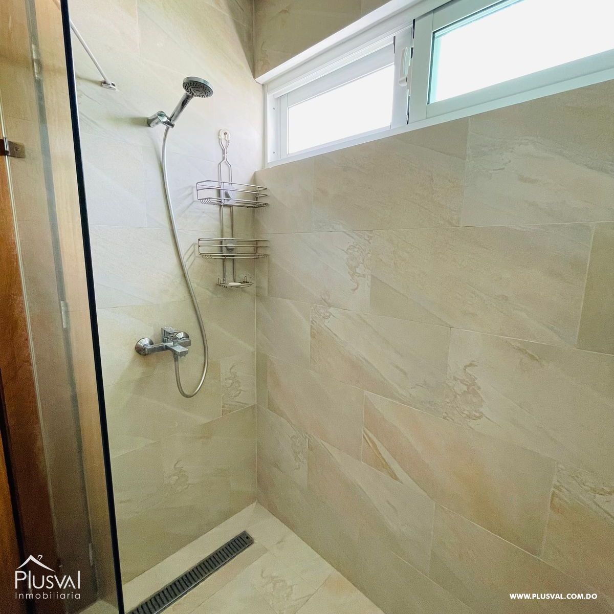 Apartamento moderno de 2 dormitorios con buena ubicación en El Cortesito, Bavaro 431181