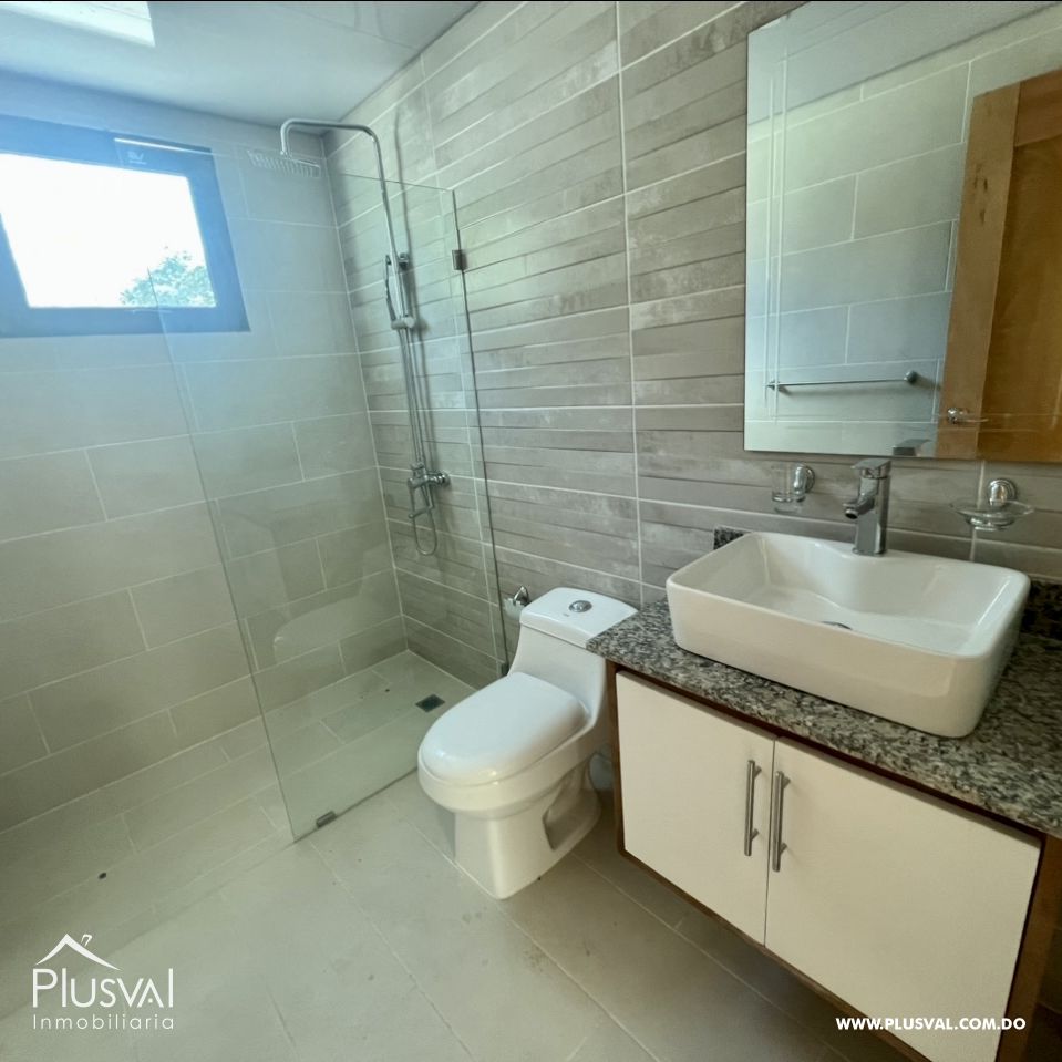 Espectacular apartamento en primer nivel con patio 259102