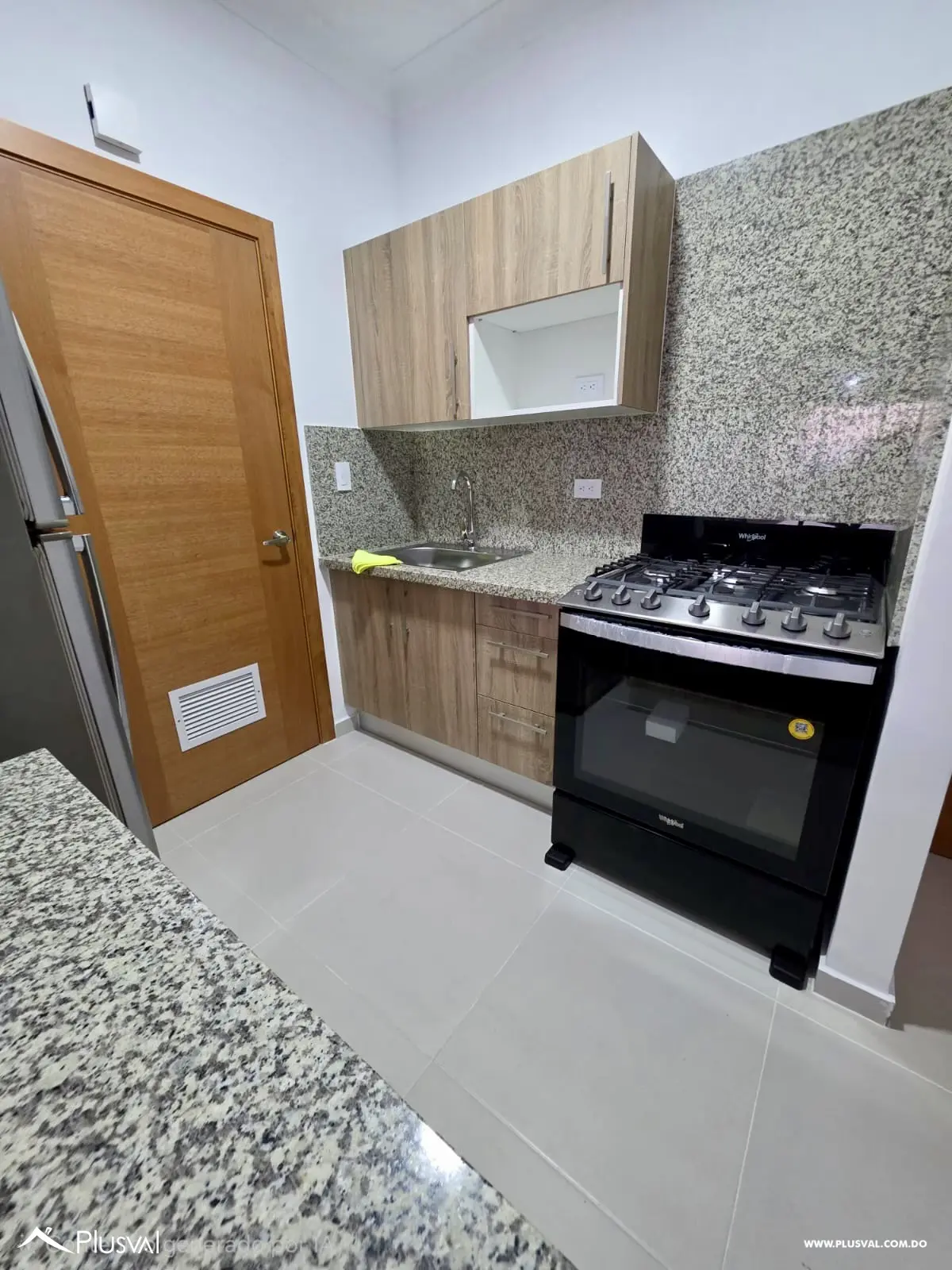 Apartamento a estrenar en Gazcue con Linea Blanca 493627