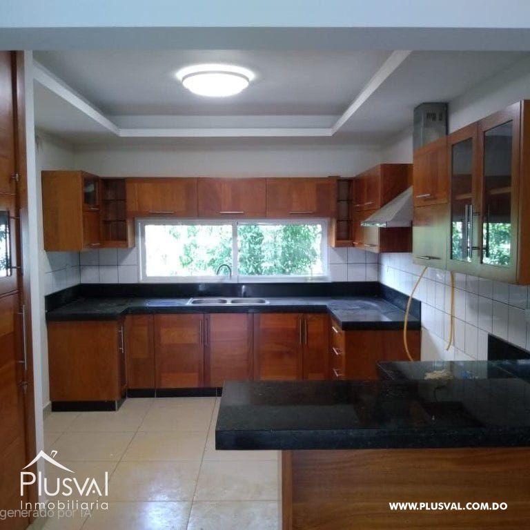 Amplio apartamento  ubicado en el centro de La Vega, en residencial con seguridad 24/7 406620