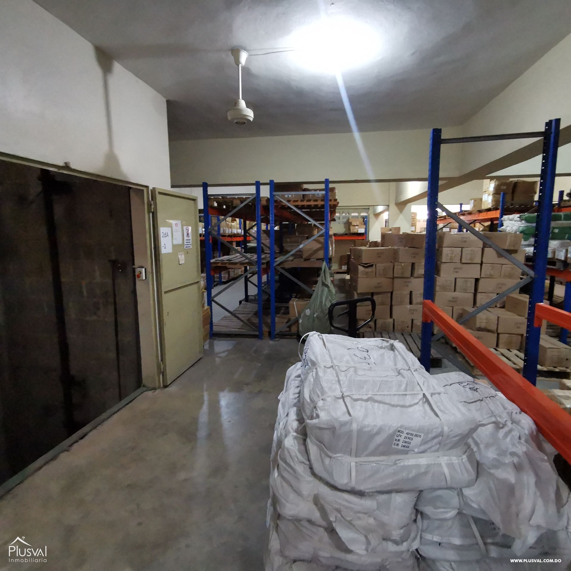 Edificio Comercial Venta Almacen Evaristo Morales 181461