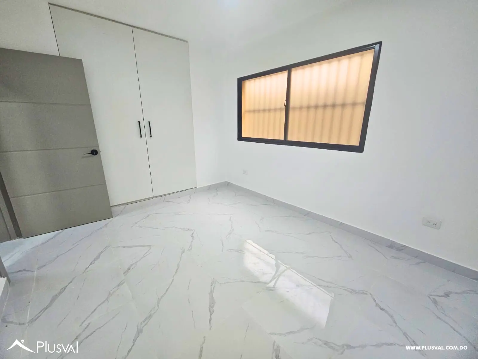Apartamento de 1 habitación  en Urbanización tropical 452667