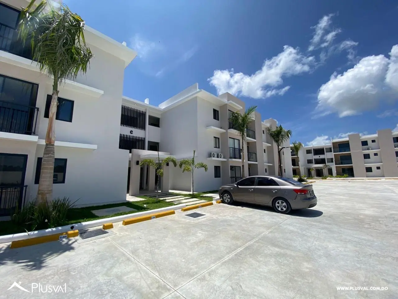 Apartamento moderno de 1 habitación en el corazón de Bávaro – listo para mudanza inmediata 468741