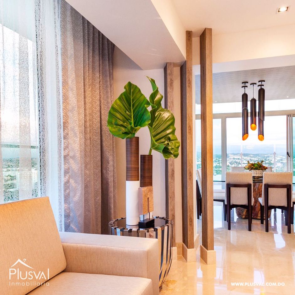 Amplio penthouse en la zona Exclusiva La Esmeralda 395909
