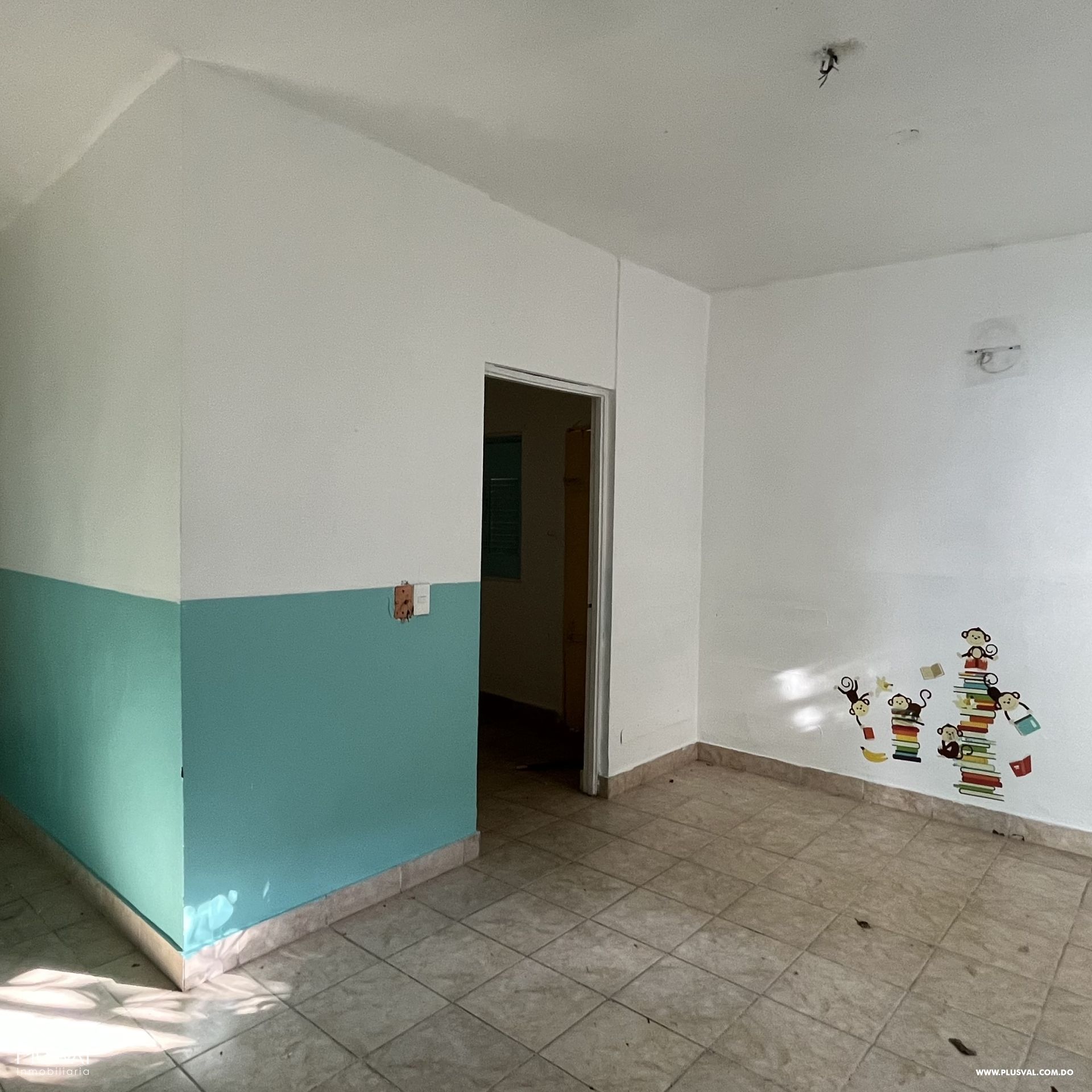Casa para uso comercial en alquiler en Bella Vista 404865