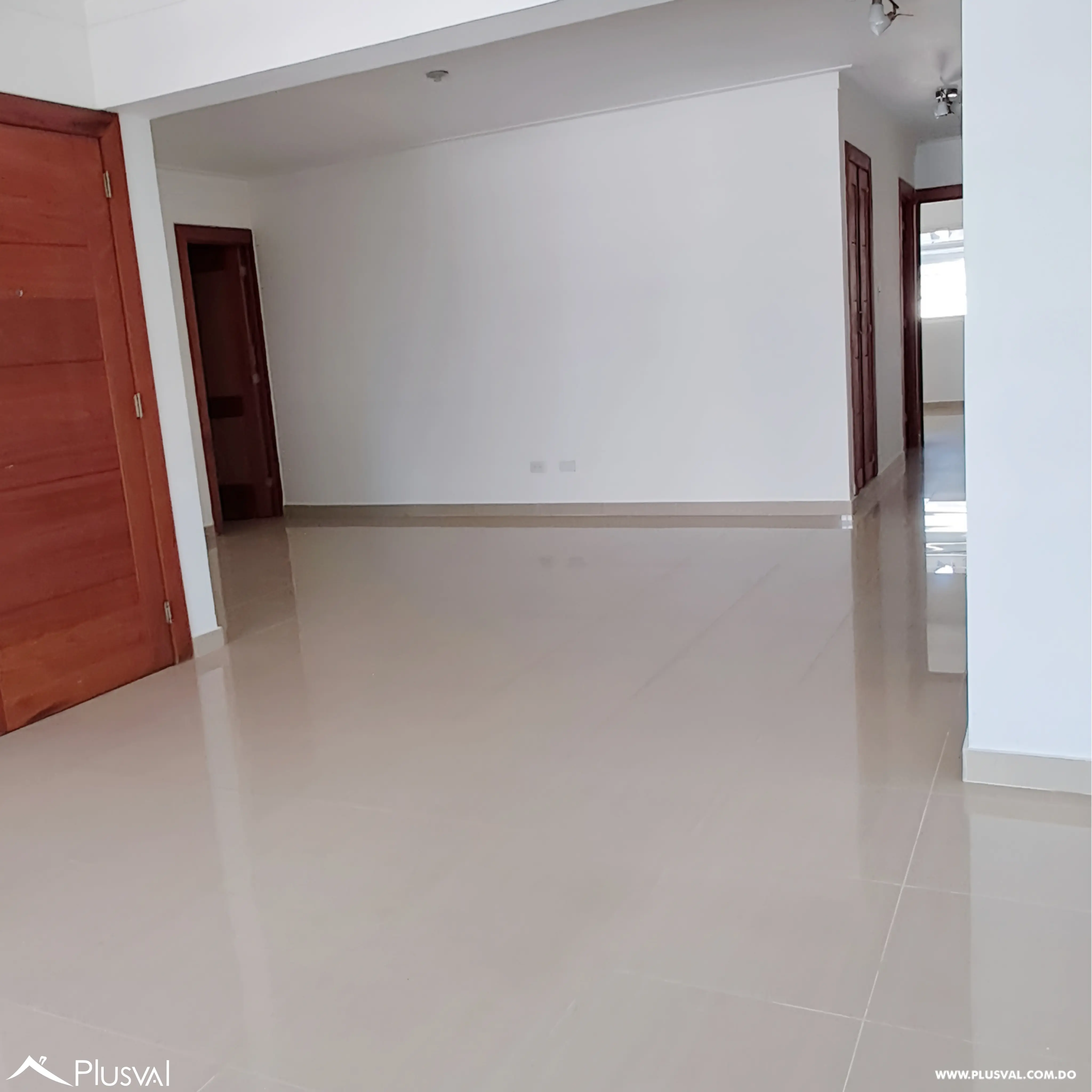 Apartamento en alquiler en el Millón con espacios amplios. 521391