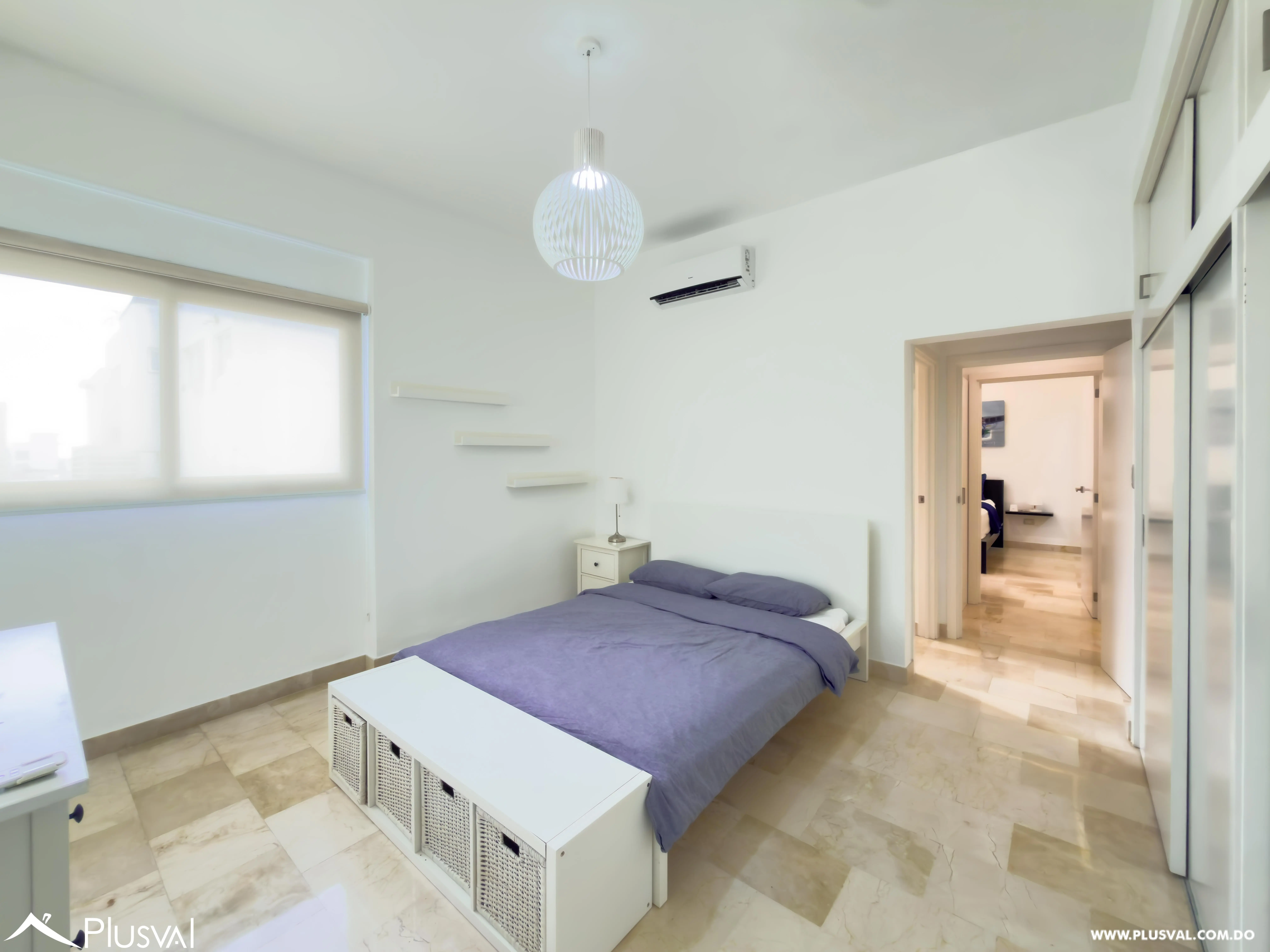 Elegante Apartamento Amueblado en Alquiler en Naco con 2 Habitaciones y Piso Alto 496542