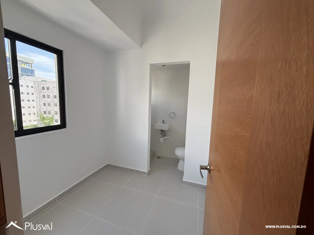 Apartamento en alquiler en Evaristo Morales 492839