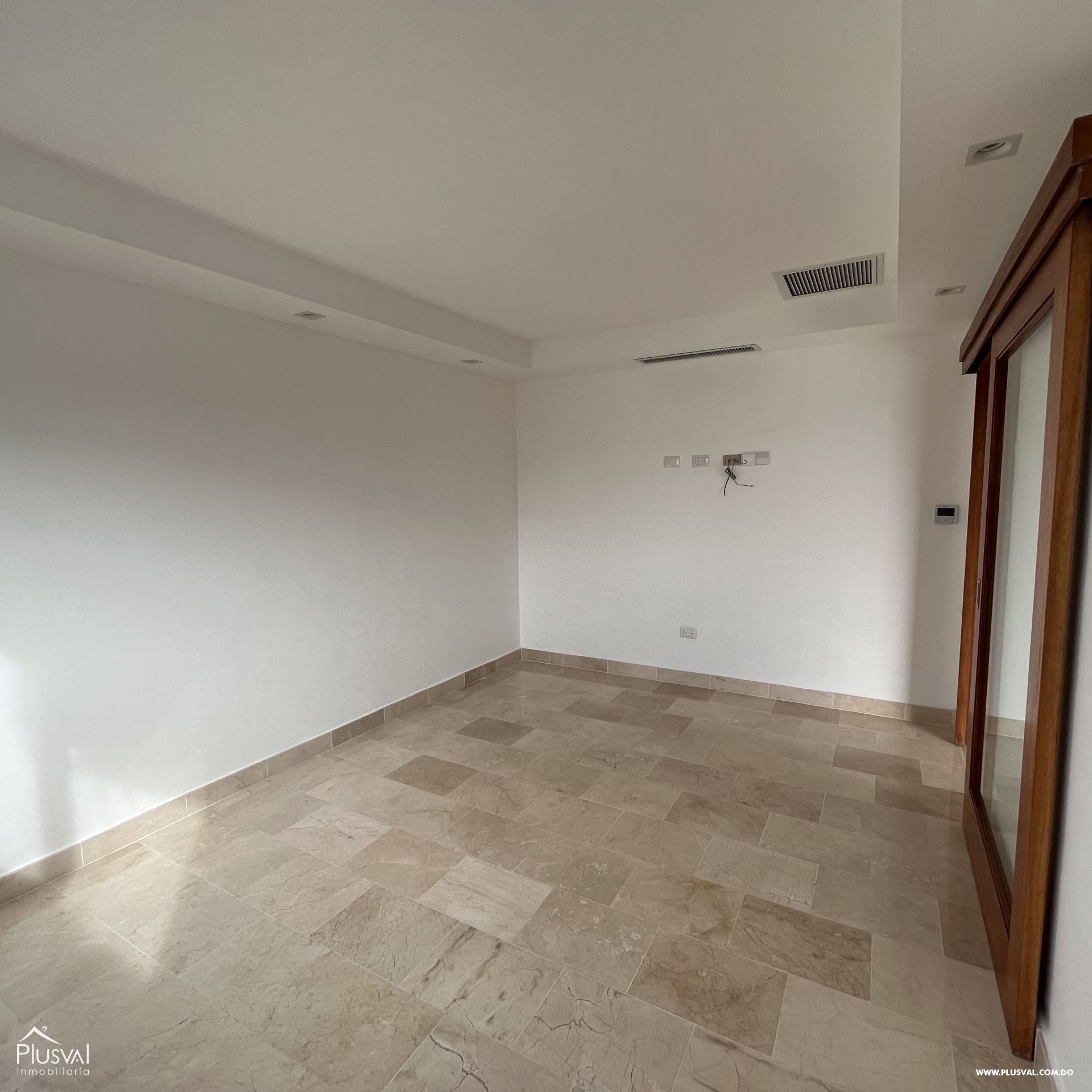 APARTAMENTO EN ALQUILER, NACO 450033
