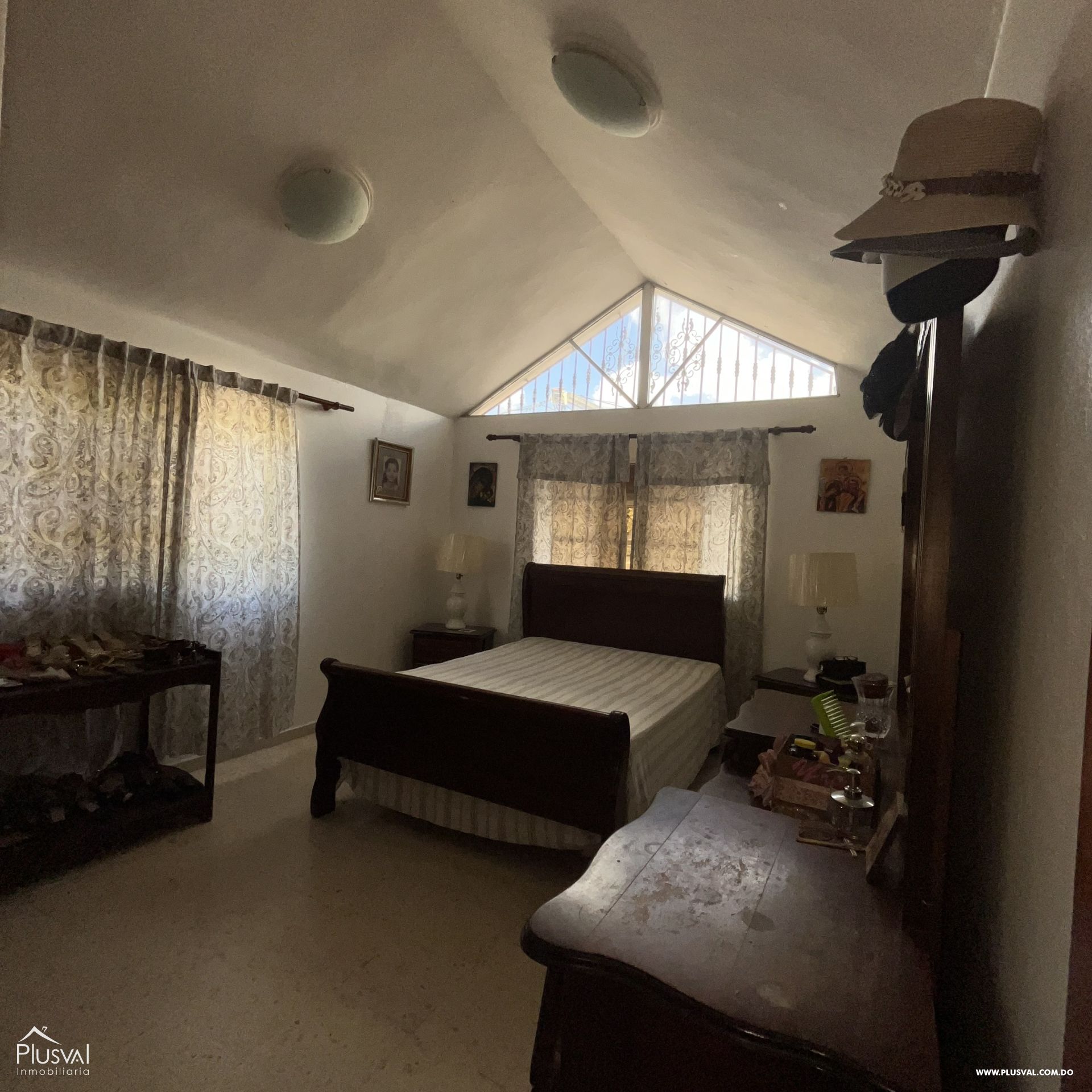 Casa en venta en Vista Hermosa en Santo Domingo Este 338244