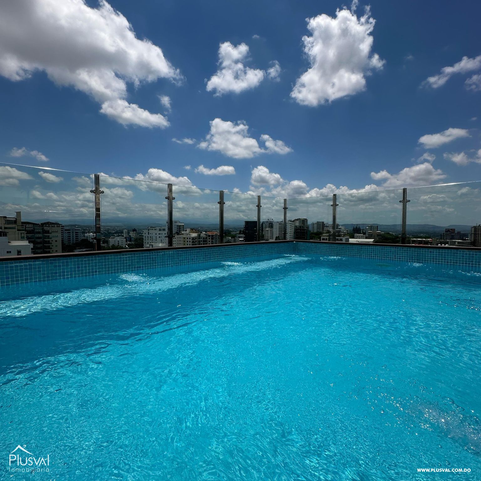 Apartamento en Torre exclusiva amueblado 428372