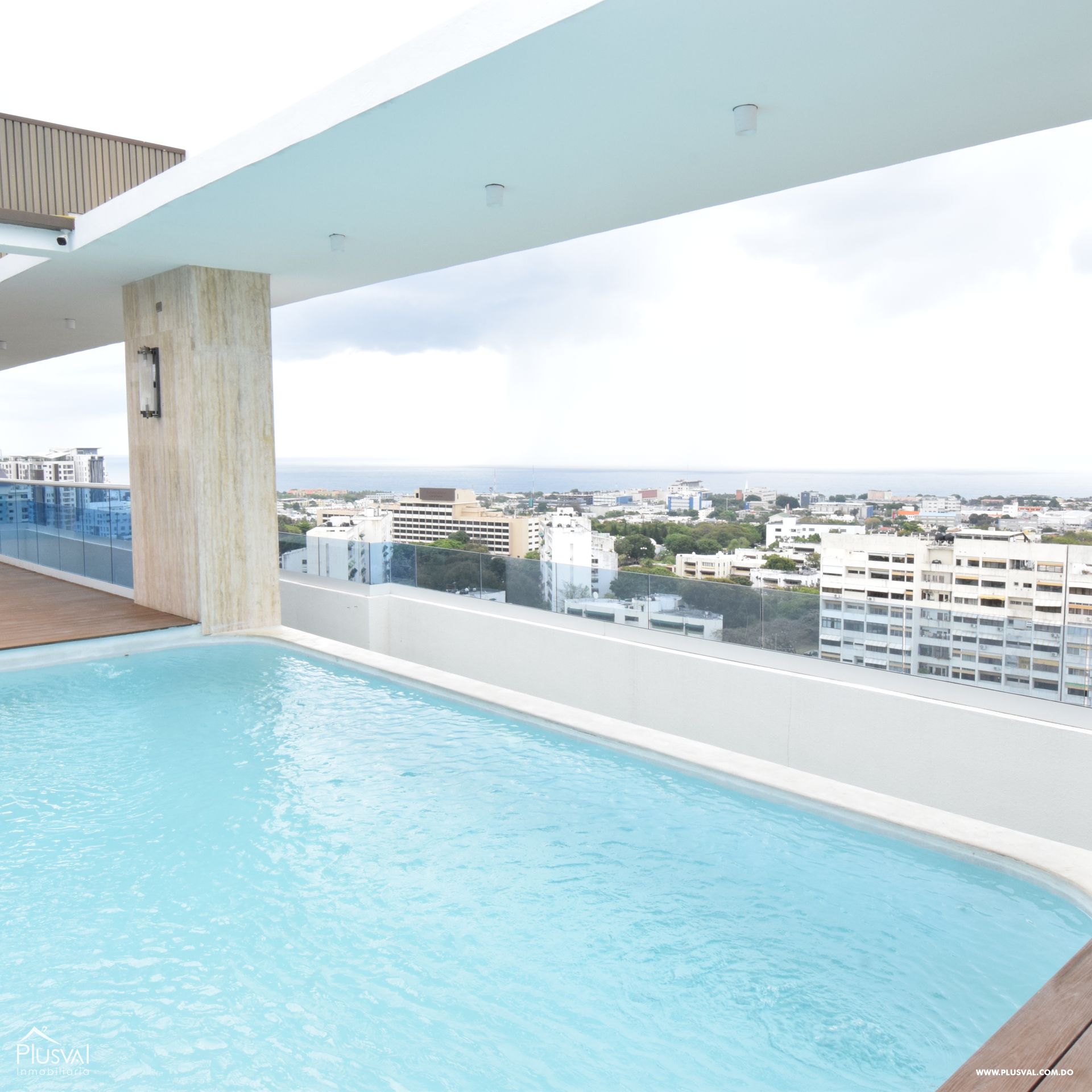 Lujosa Torre en Bella Vista, en la Av. Sarasota 426581