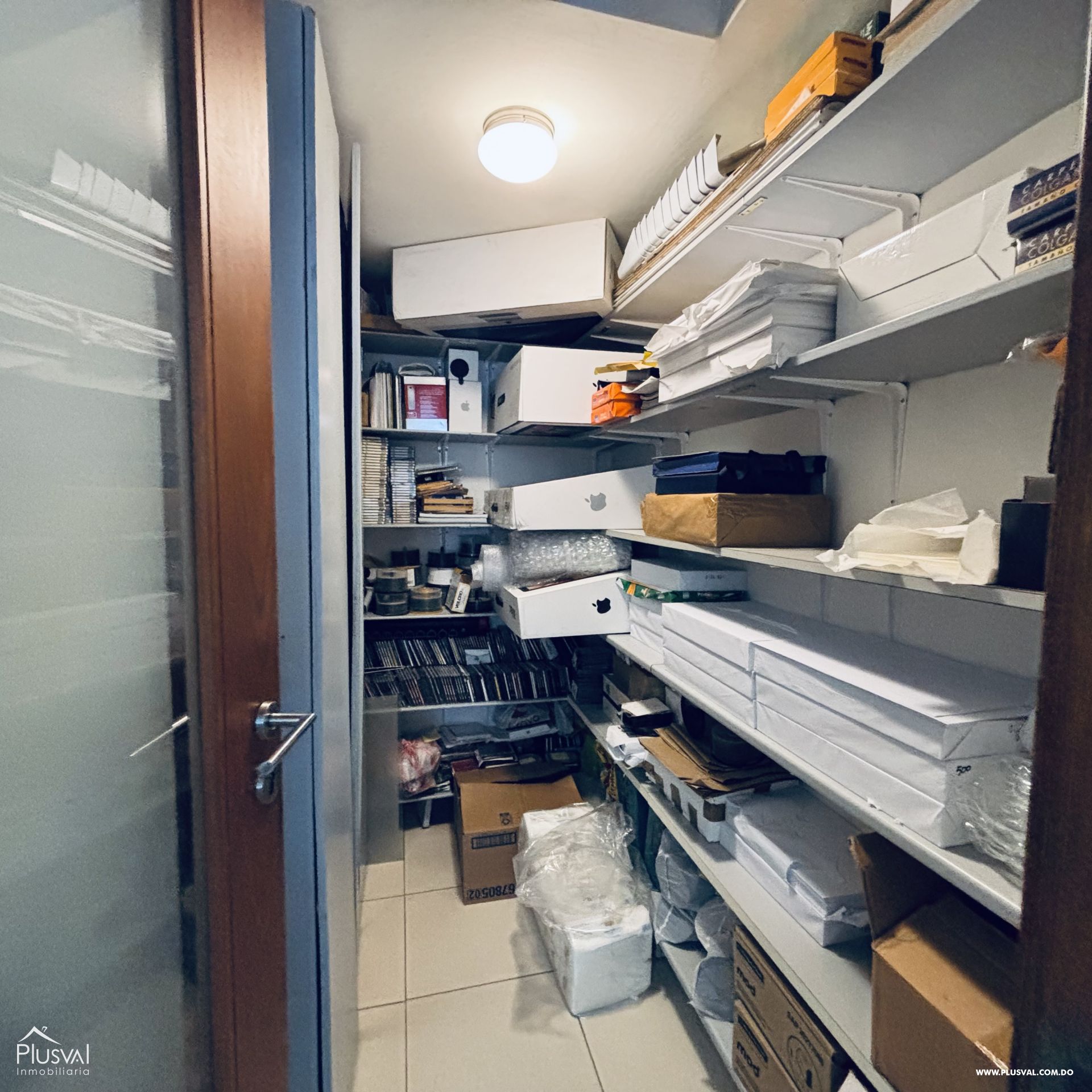 Propiedad comercial para oficinas o co-working 389359