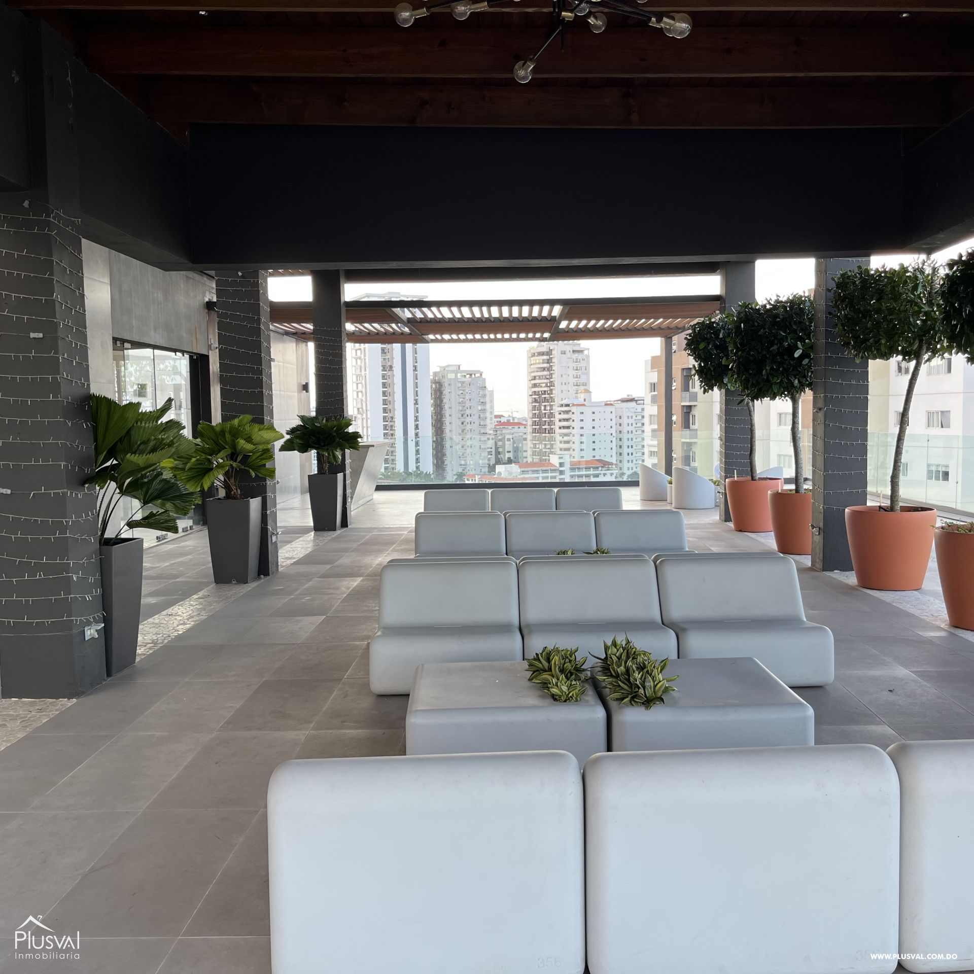 Amplio apartamento en el centro del sector de Serralles 327732