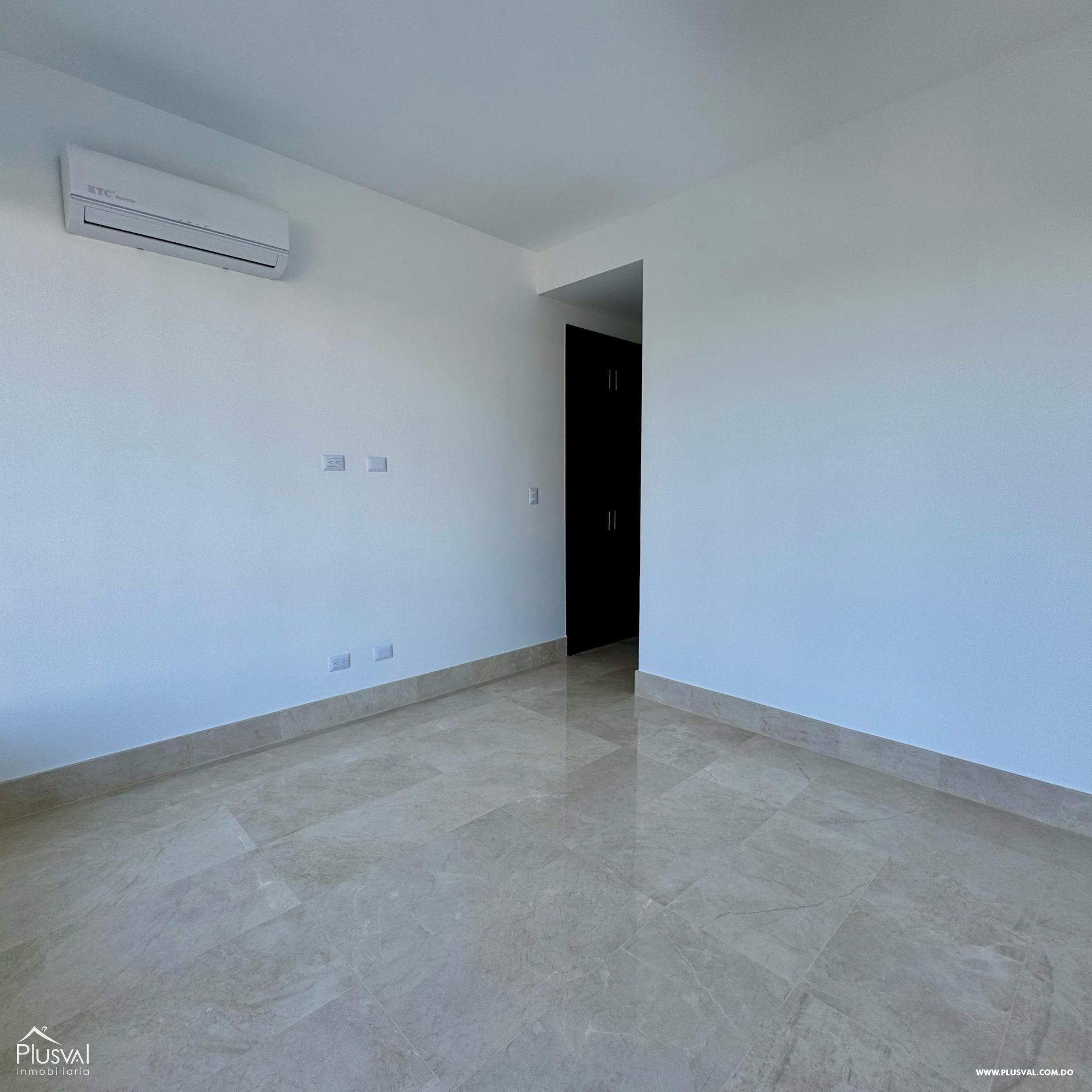 Moderno y exclusivo apartamento ubicado en el piso 7 de una torre residencial en el polígono central de la ciudad 417003